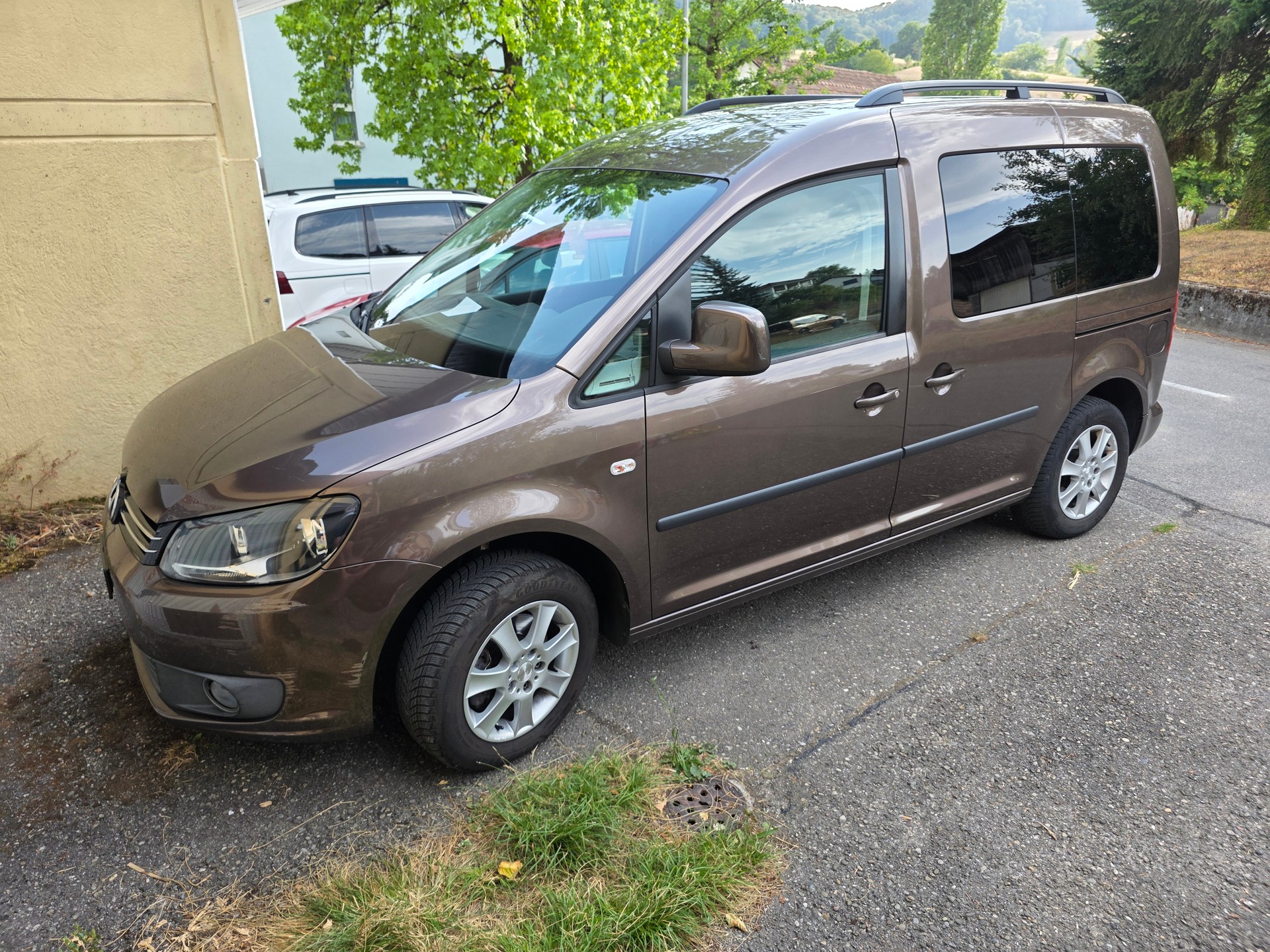 VW CADDY-image-0