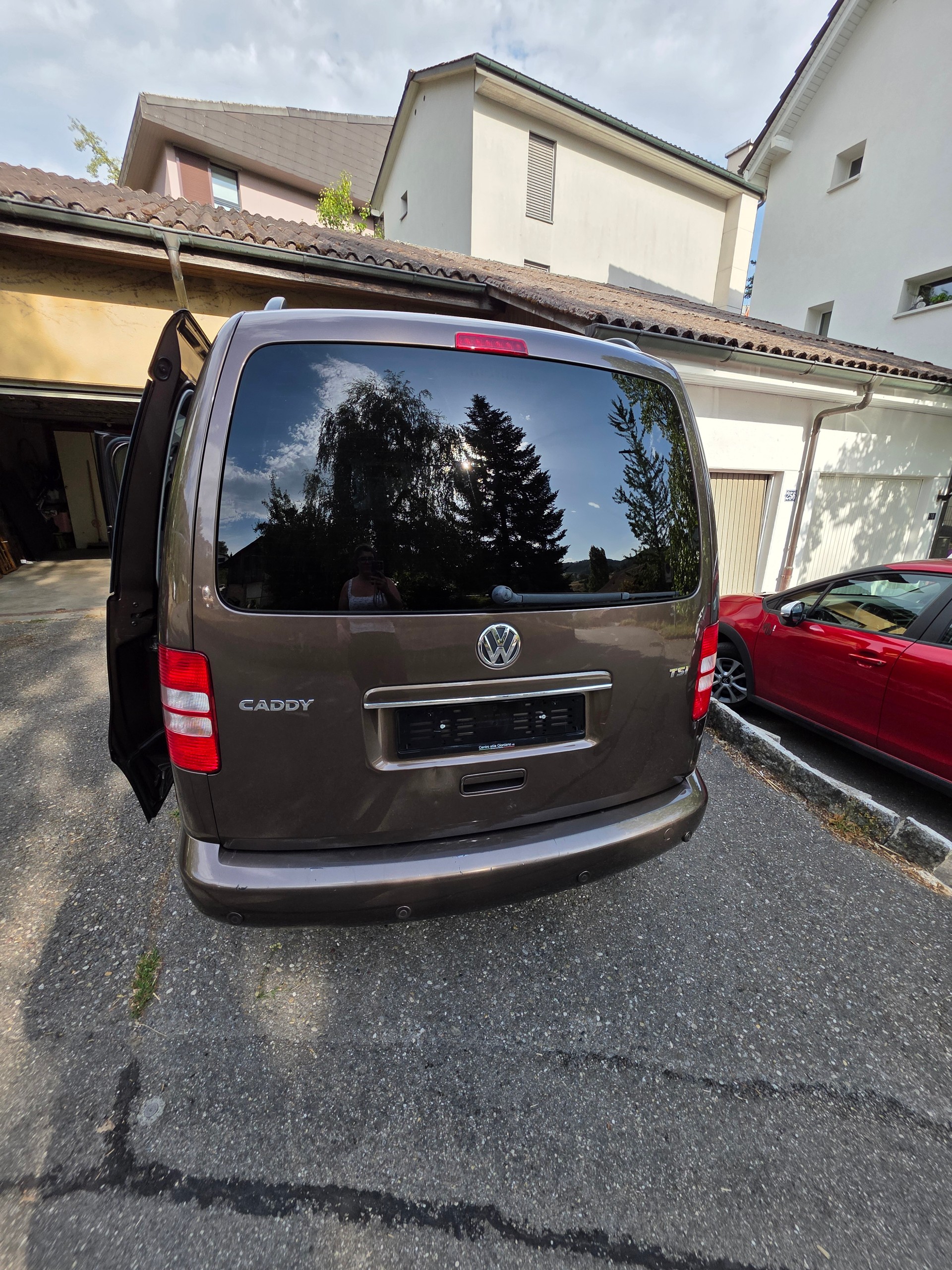 VW CADDY-image-2