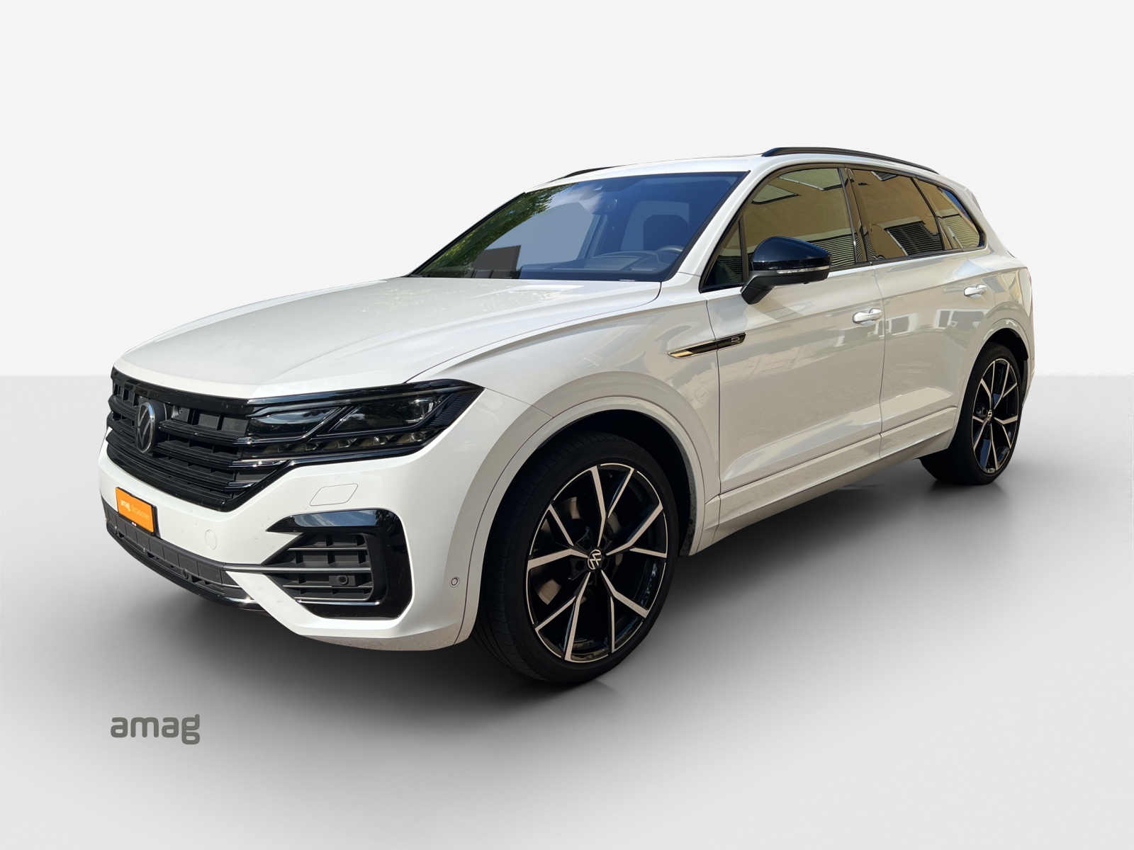 VW Touareg 3.0 TDI R Line Tiptronic-image-0