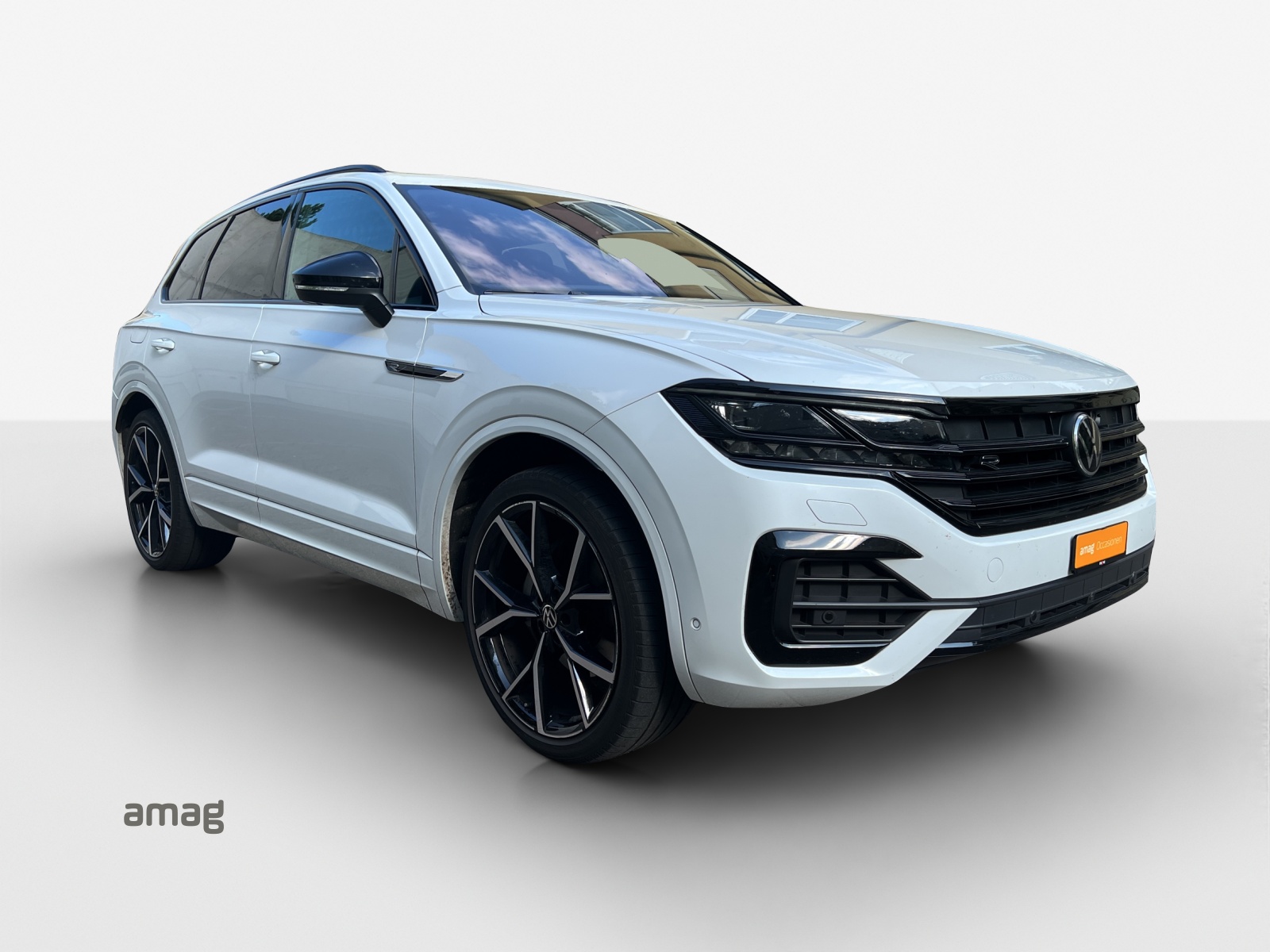 VW Touareg 3.0 TDI R Line Tiptronic-image-5