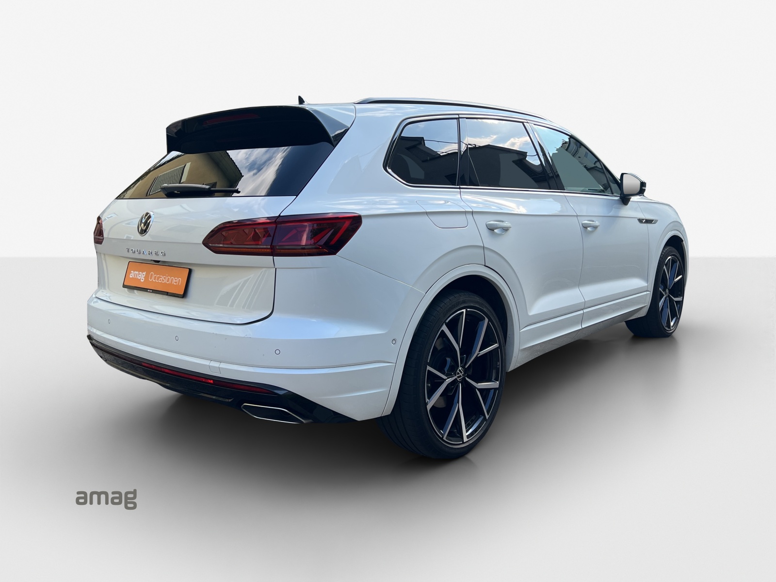 VW Touareg 3.0 TDI R Line Tiptronic-image-4