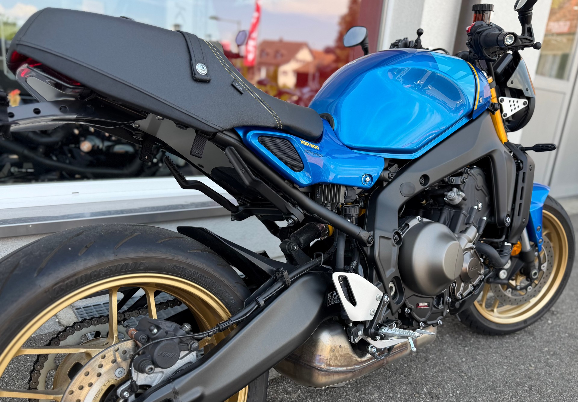 YAMAHA XSR 900-image-7