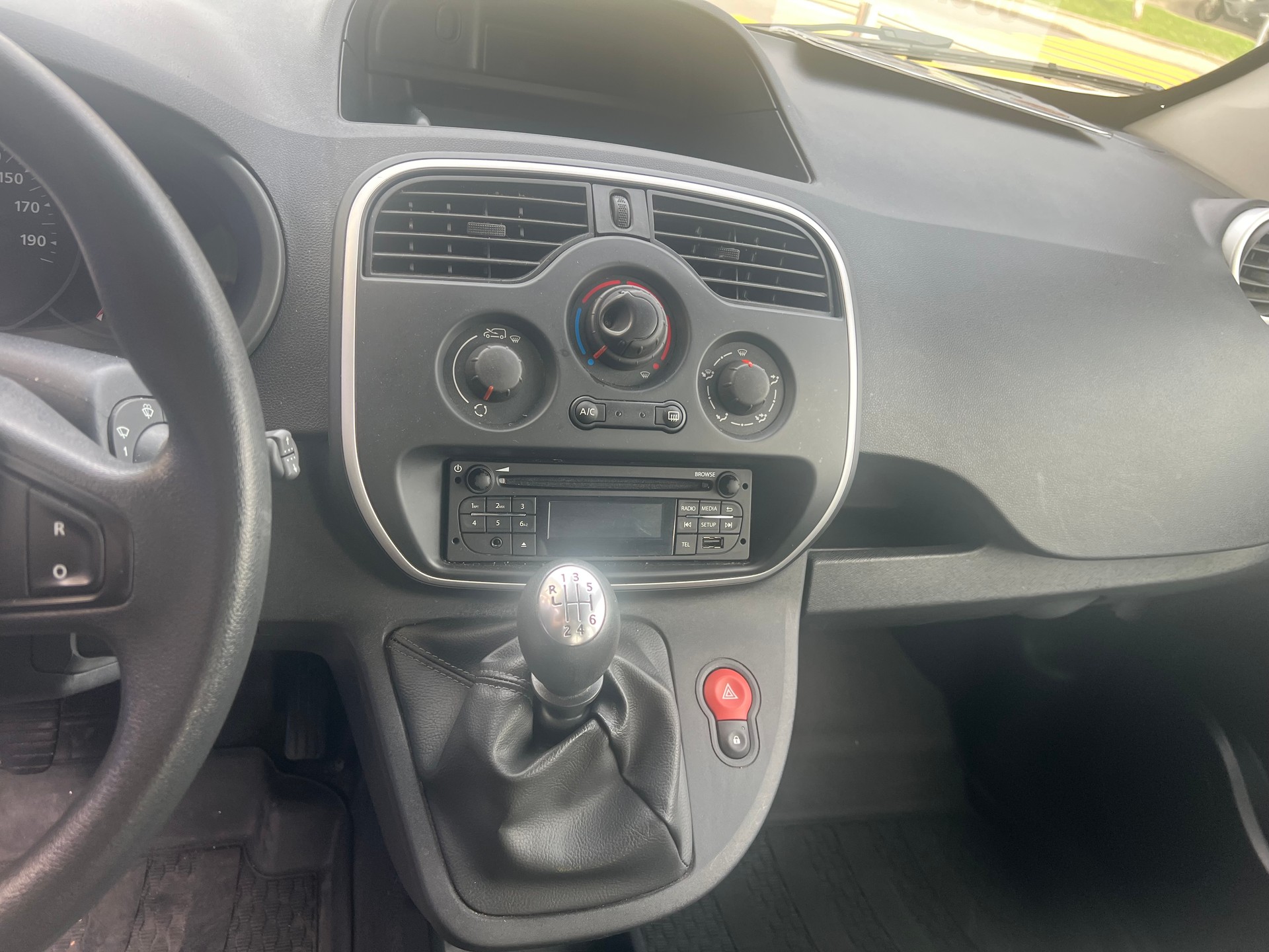 RENAULT Kangoo Medium dCi 95 ENERGY Access-image-5