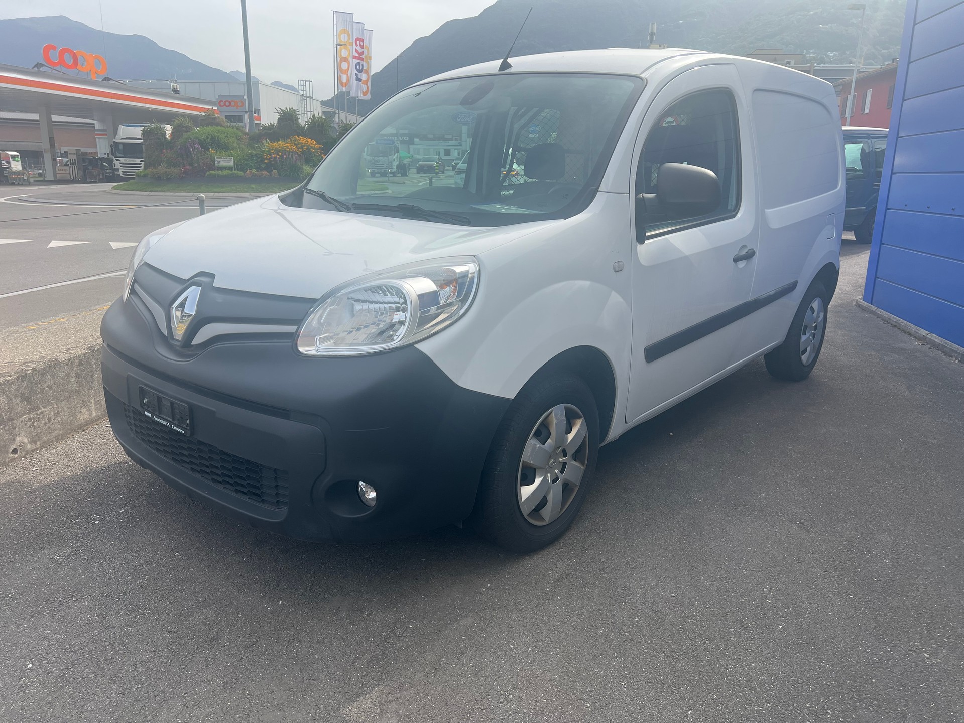 RENAULT Kangoo Medium dCi 95 ENERGY Access-image-1