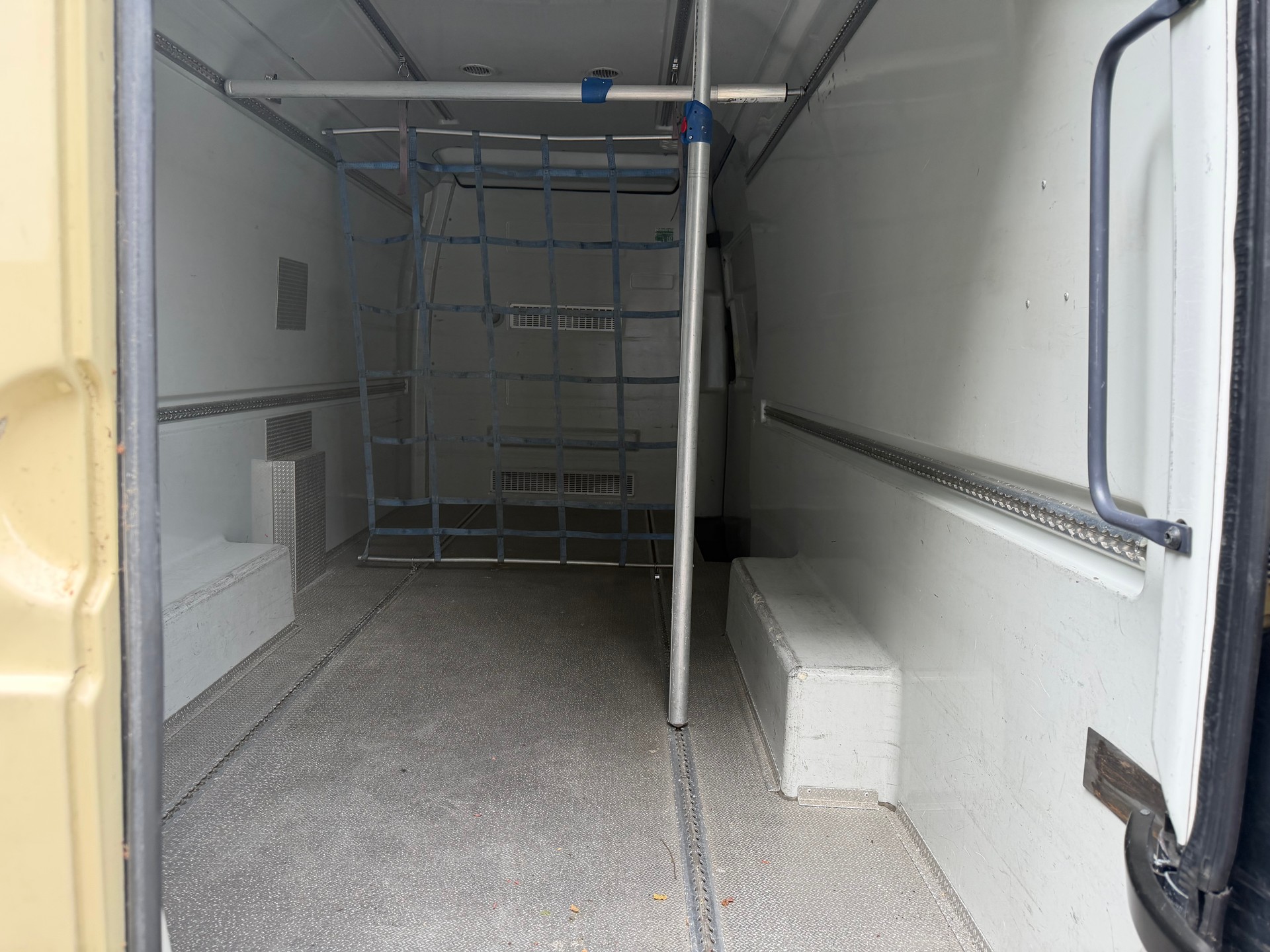 VW Crafter 35 2.0 BiTDI CR-image-0