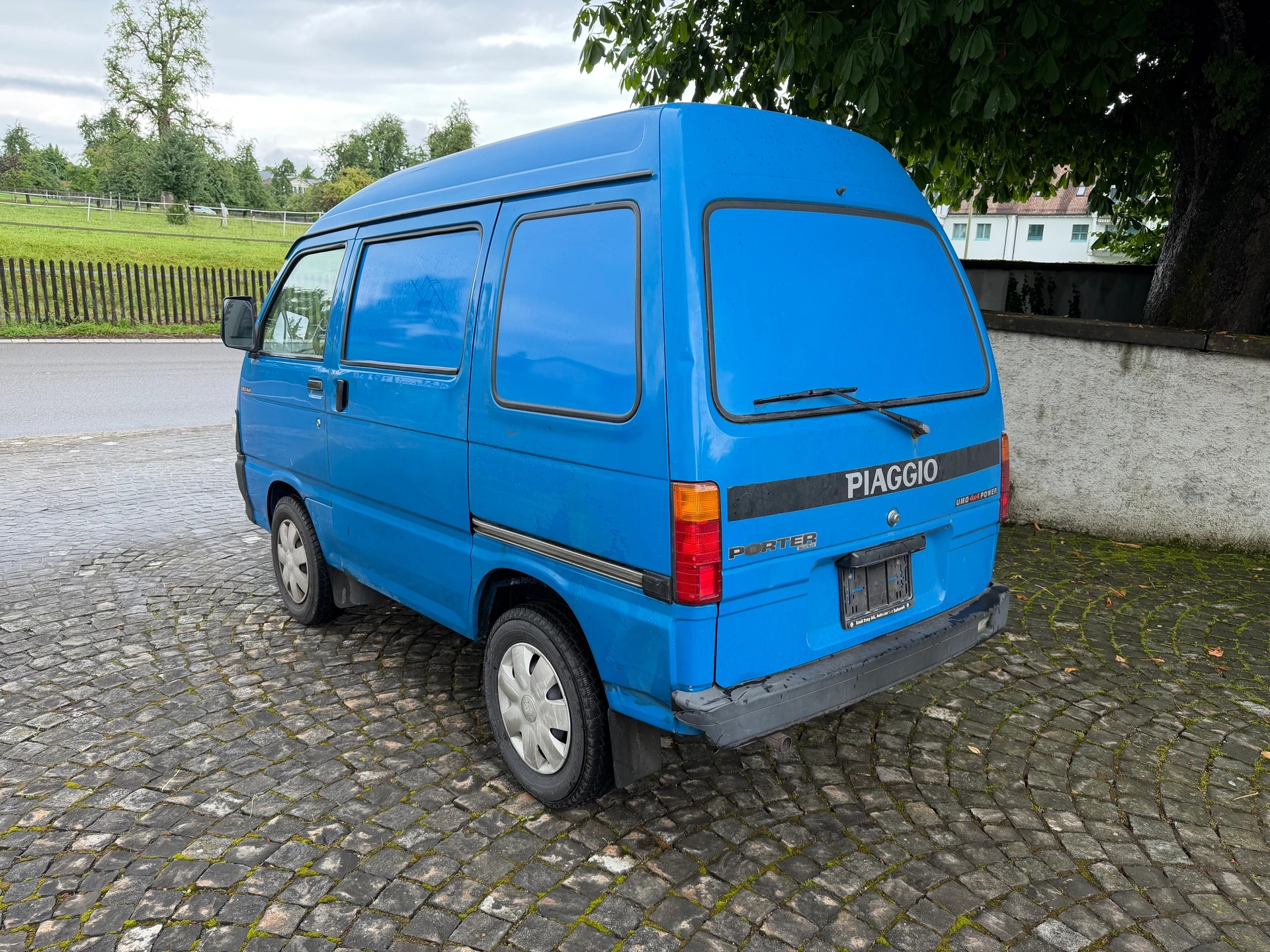 PIAGGIO Porter 1.3 4x4 Umo 4x4 / Kasten / 1 Hand / CH-Fahrzeug / Schiebetür links & rechts-image-7
