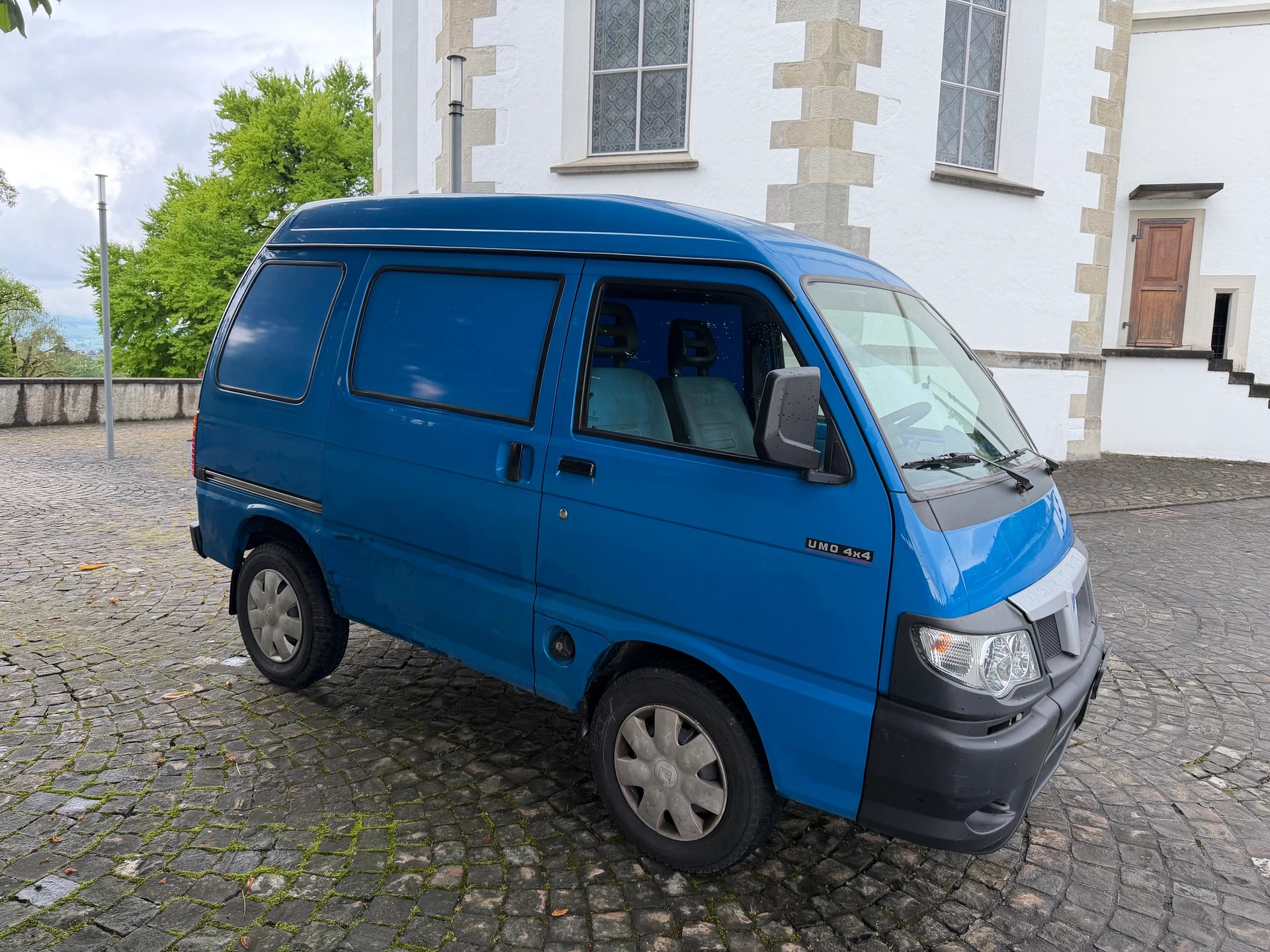 PIAGGIO Porter 1.3 4x4 Umo 4x4 / Kasten / 1 Hand / CH-Fahrzeug / Schiebetür links & rechts-image-3