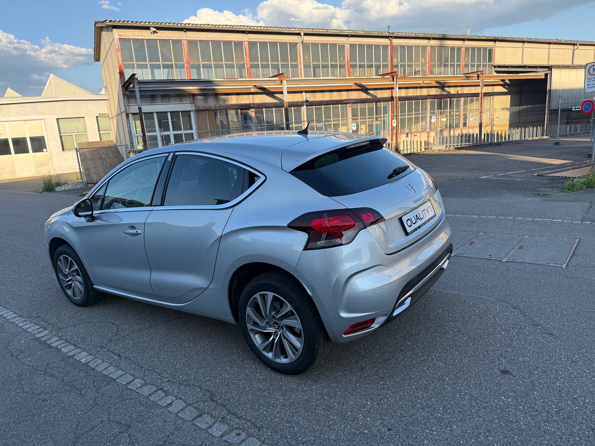 DS AUTOMOBILES DS4 1.6 THP Automatic-image-4