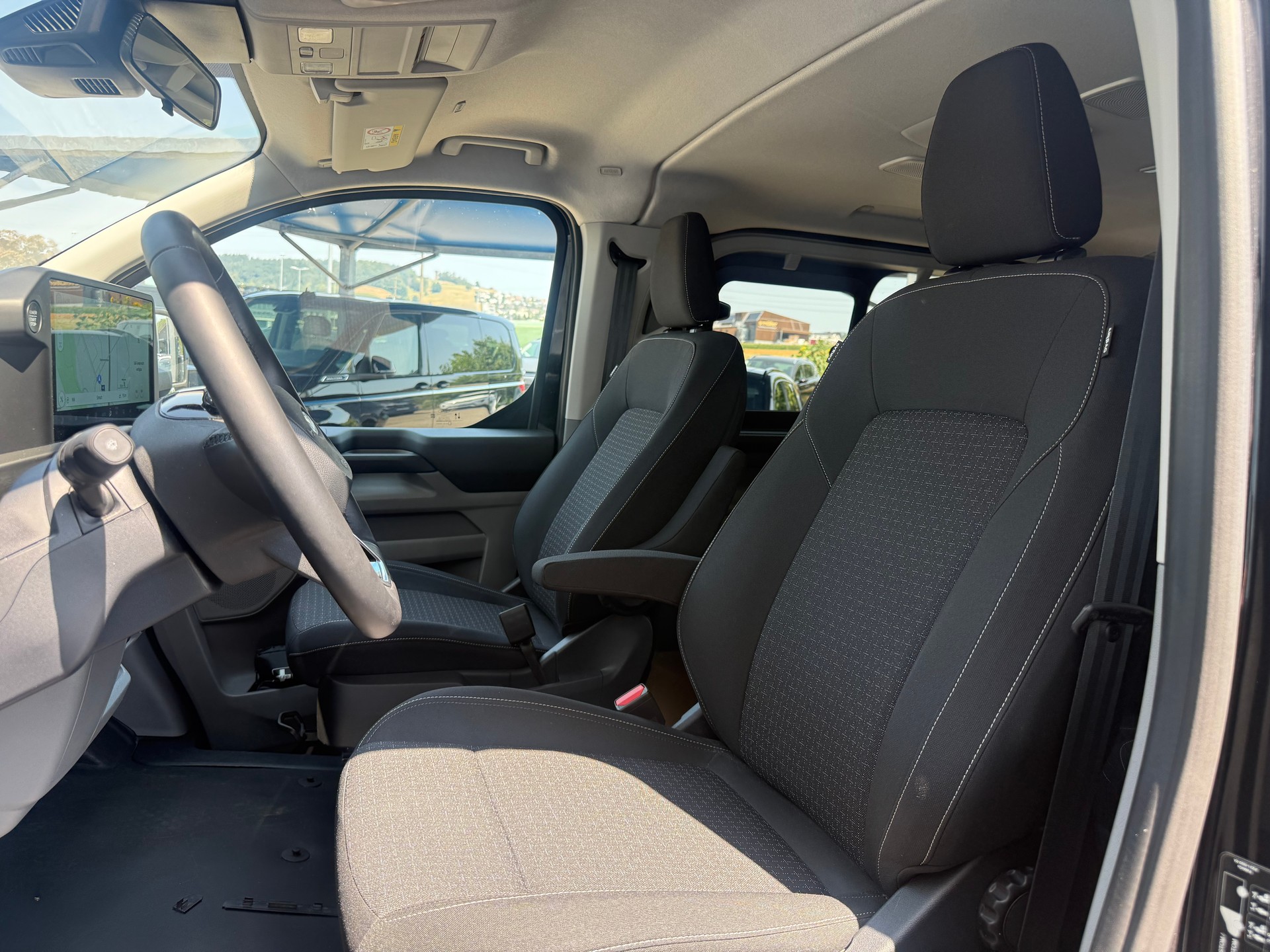 FORD Transit C Kombi 320 L1 2.0 EcoBlue 170 Trend-image-8
