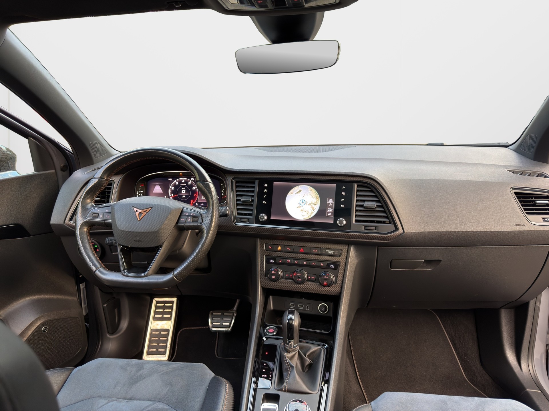 CUPRA CUPRA Ateca 2.0TSI 4Drive DSG • 360PS • Akrapovic-image-13