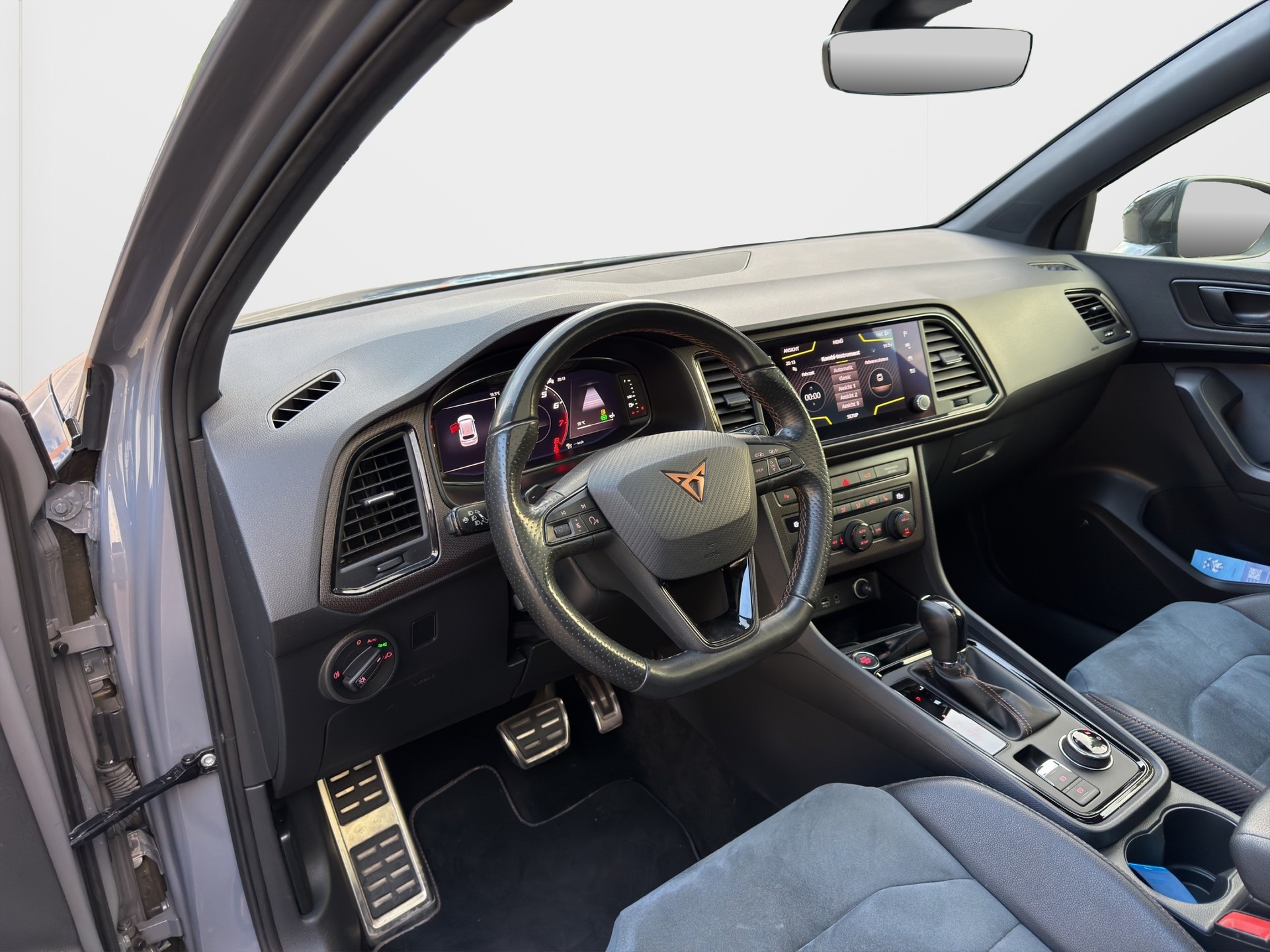 CUPRA CUPRA Ateca 2.0TSI 4Drive DSG • 360PS • Akrapovic-image-11