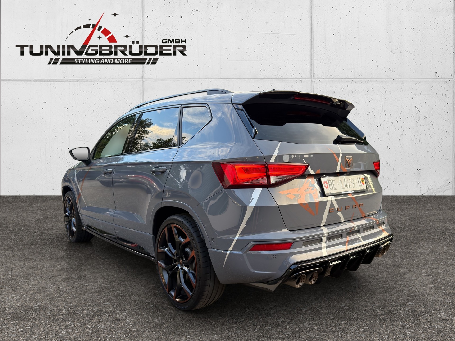 CUPRA CUPRA Ateca 2.0TSI 4Drive DSG • 360PS • Akrapovic-image-4