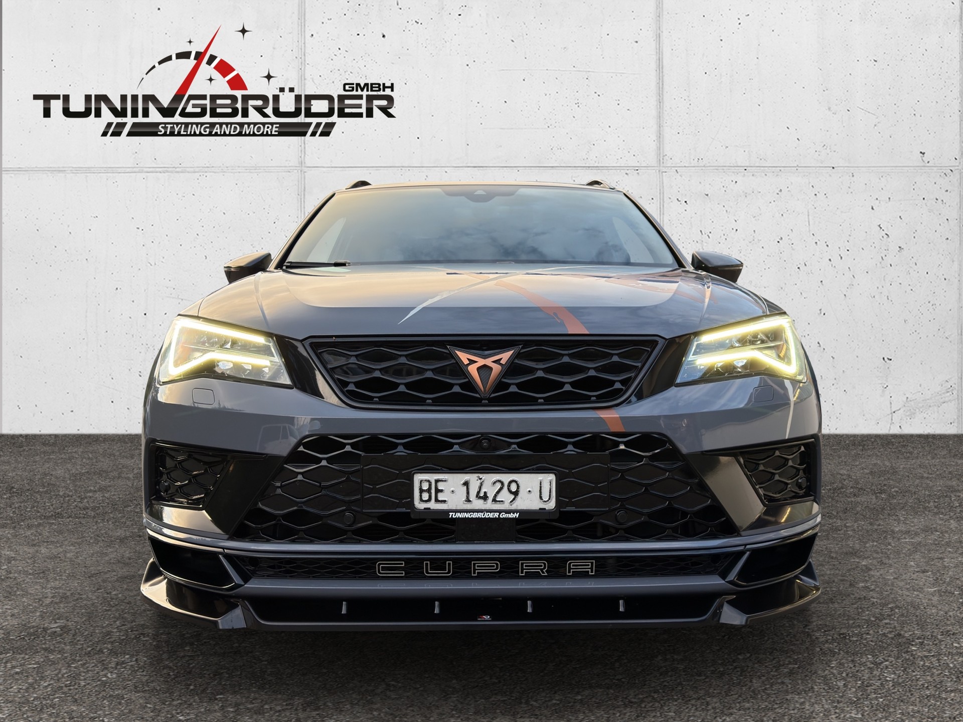 CUPRA CUPRA Ateca 2.0TSI 4Drive DSG • 360PS • Akrapovic-image-2
