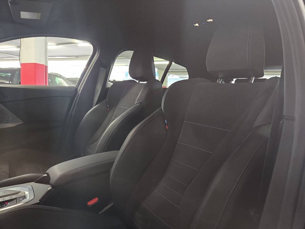 BMW 123 xDrive M Sport Steptronic-image-10