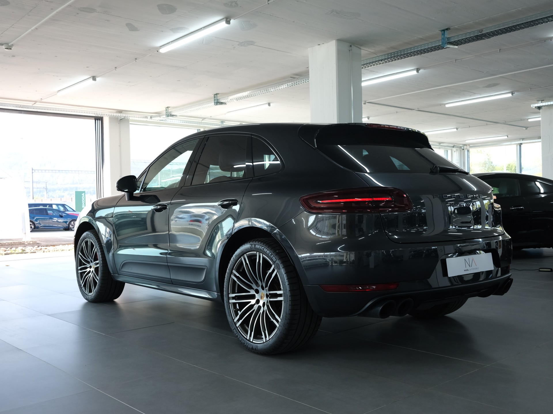 PORSCHE Macan GTS PDK *Bose* *Panorama* *Sportabgassanlage*-image-5