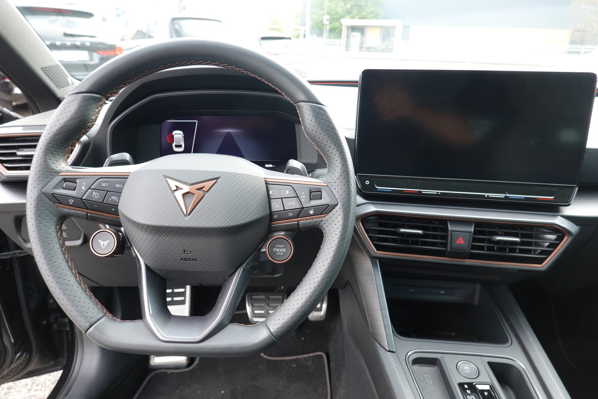 CUPRA LEON ST 2.0 TSI VZ DSG 4-DRIVE - 310 PS-image-9