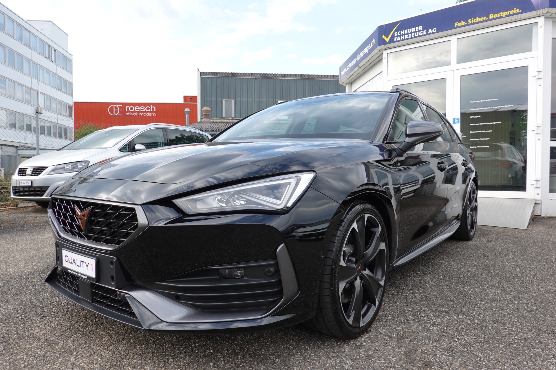 CUPRA LEON ST 2.0 TSI VZ DSG 4-DRIVE - 310 PS-image-0