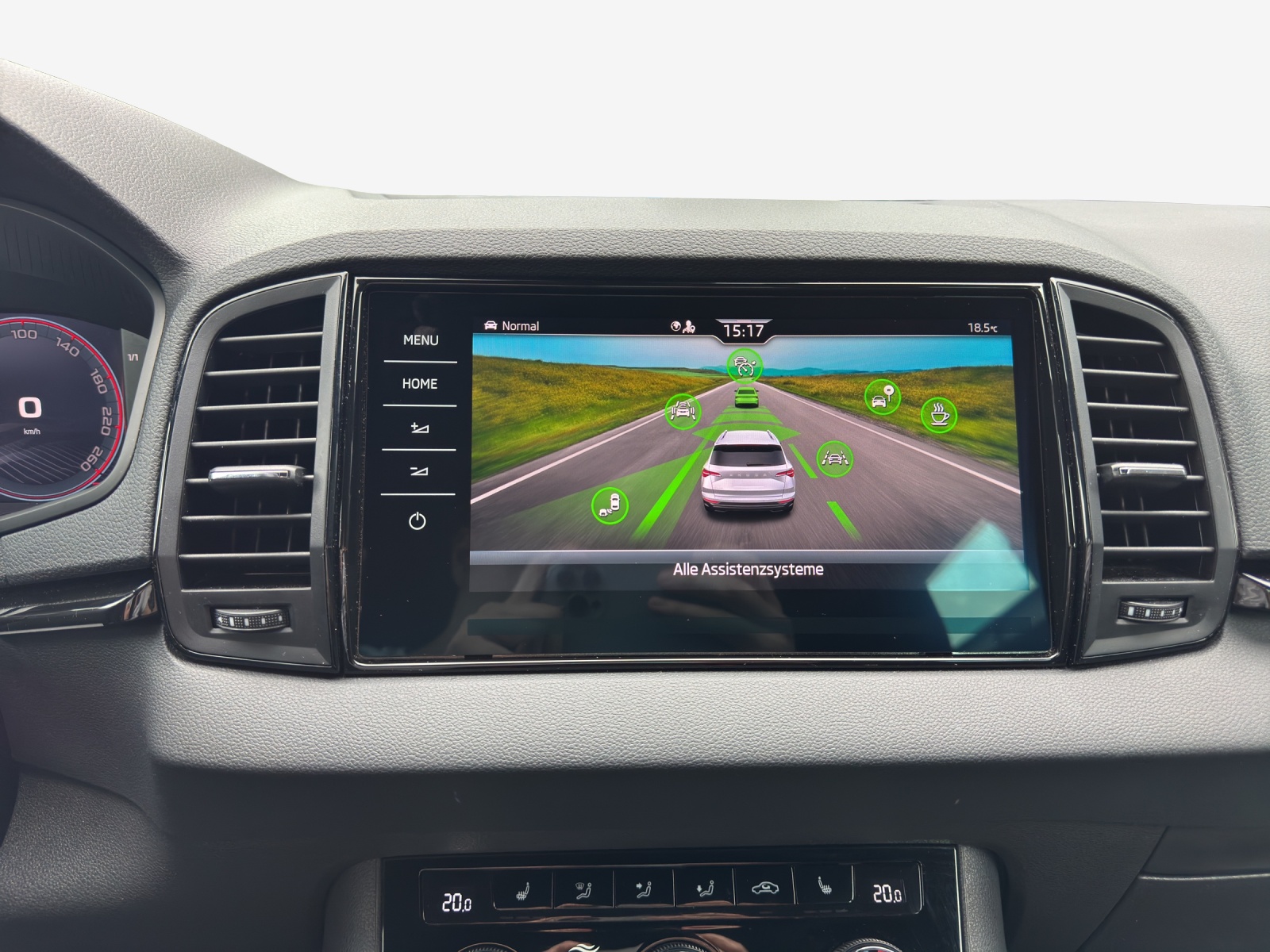 SKODA Karoq 2.0 TSI SportLine 4x4 DSG-image-15