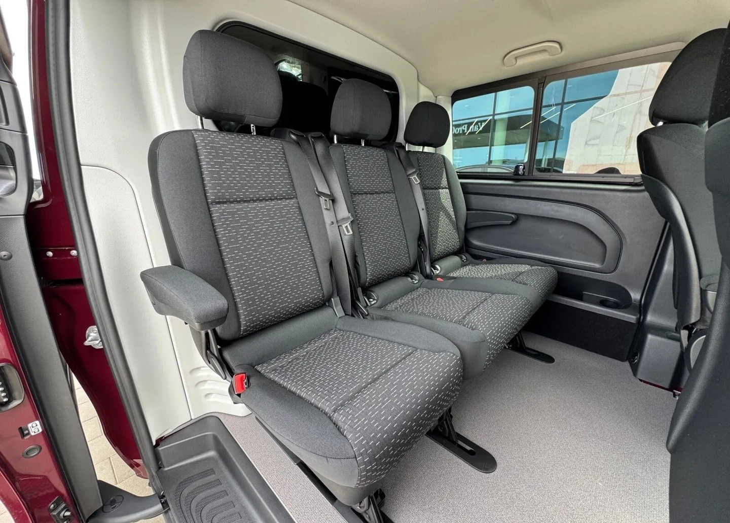 MERCEDES-BENZ Vito 116 CDI Lang 4Matic 9G-Tronic-image-12