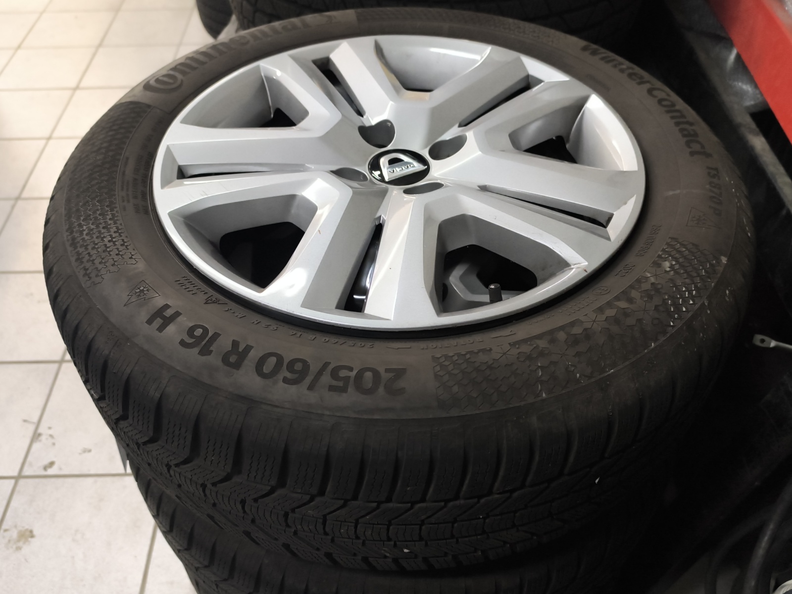 DACIA Sandero Stepway TCe 90 Comfort mit Spurwechselassistent - Rückfahrkamera - Navi-image-15
