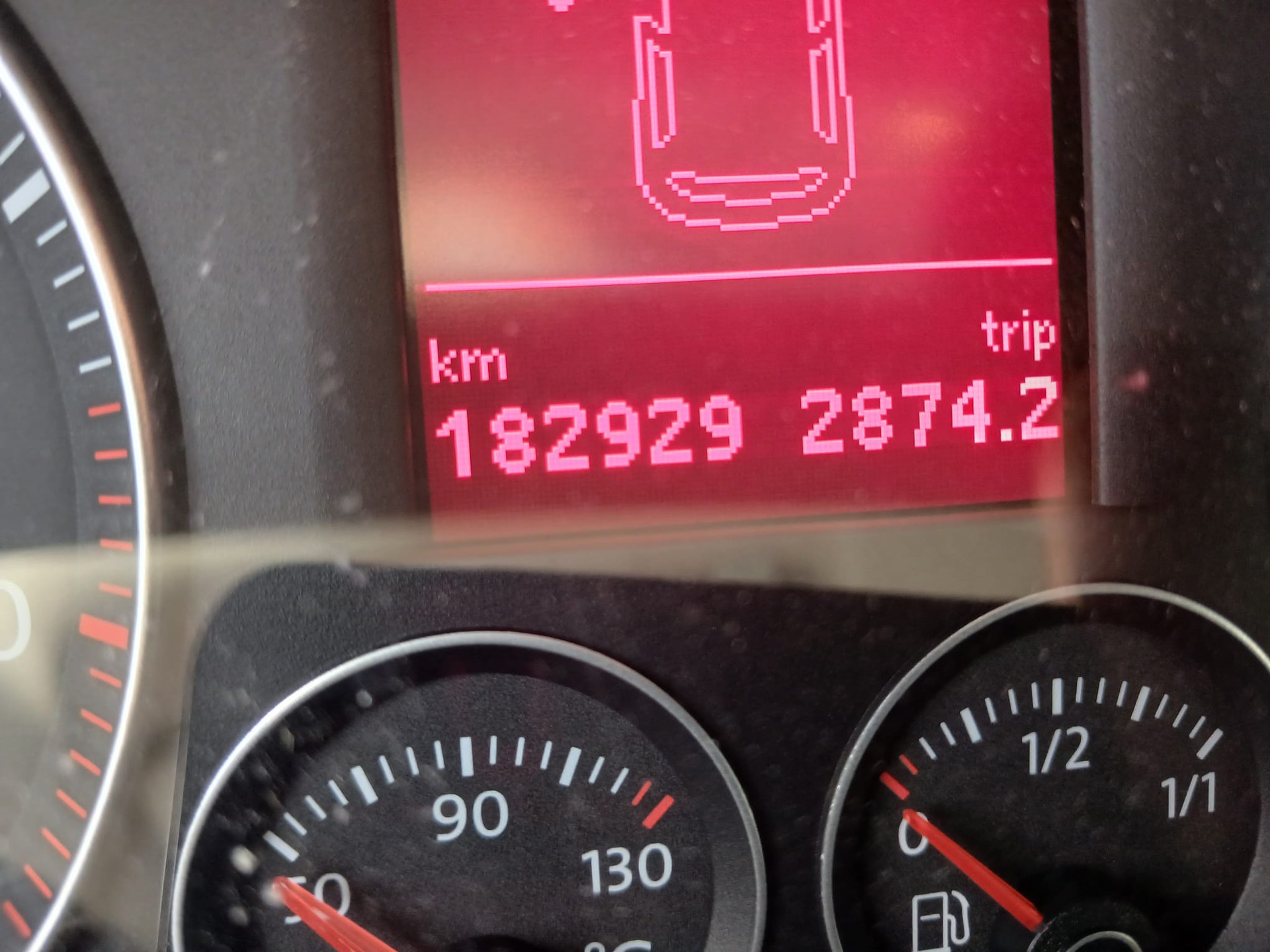 VW Touran 1.4 TSI Trendline-image-9