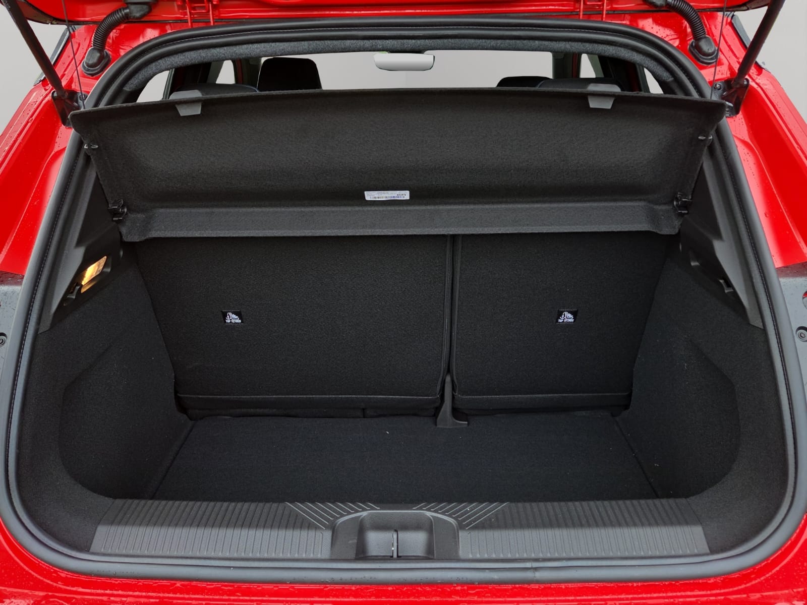 NISSAN Micra 52kWh Evolve-image-15