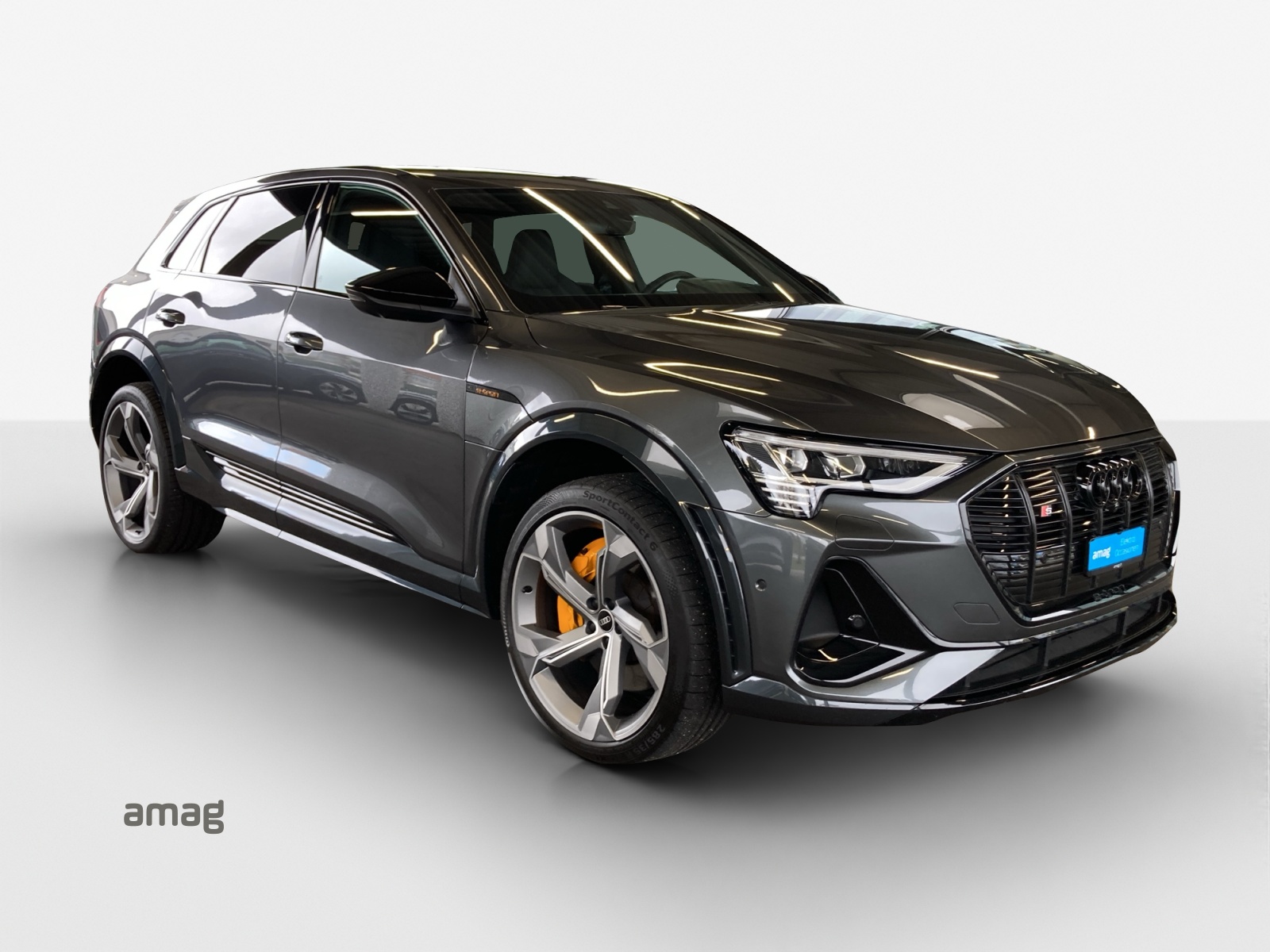 AUDI e-tron S quattro-image-5