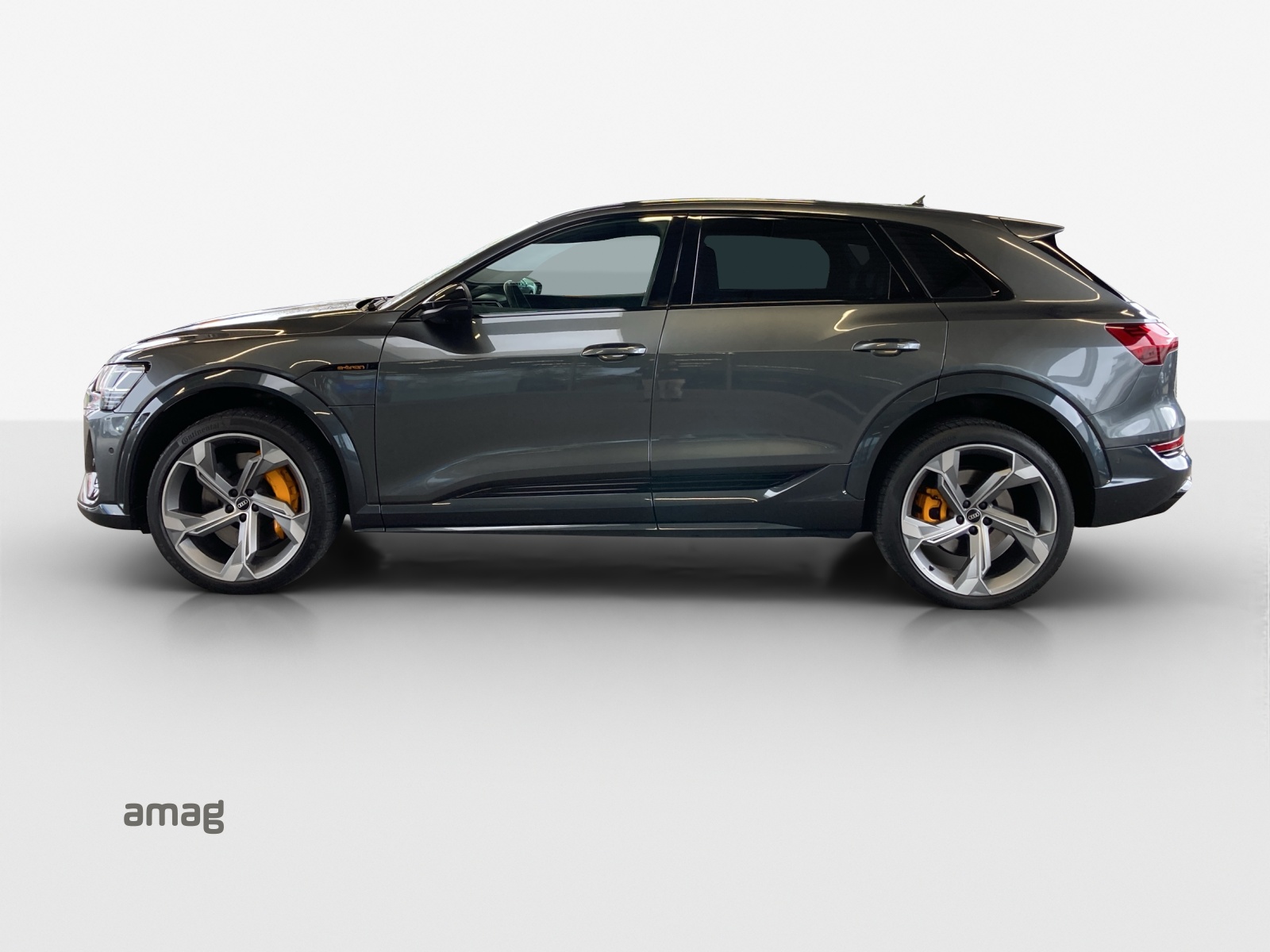 AUDI e-tron S quattro-image-1