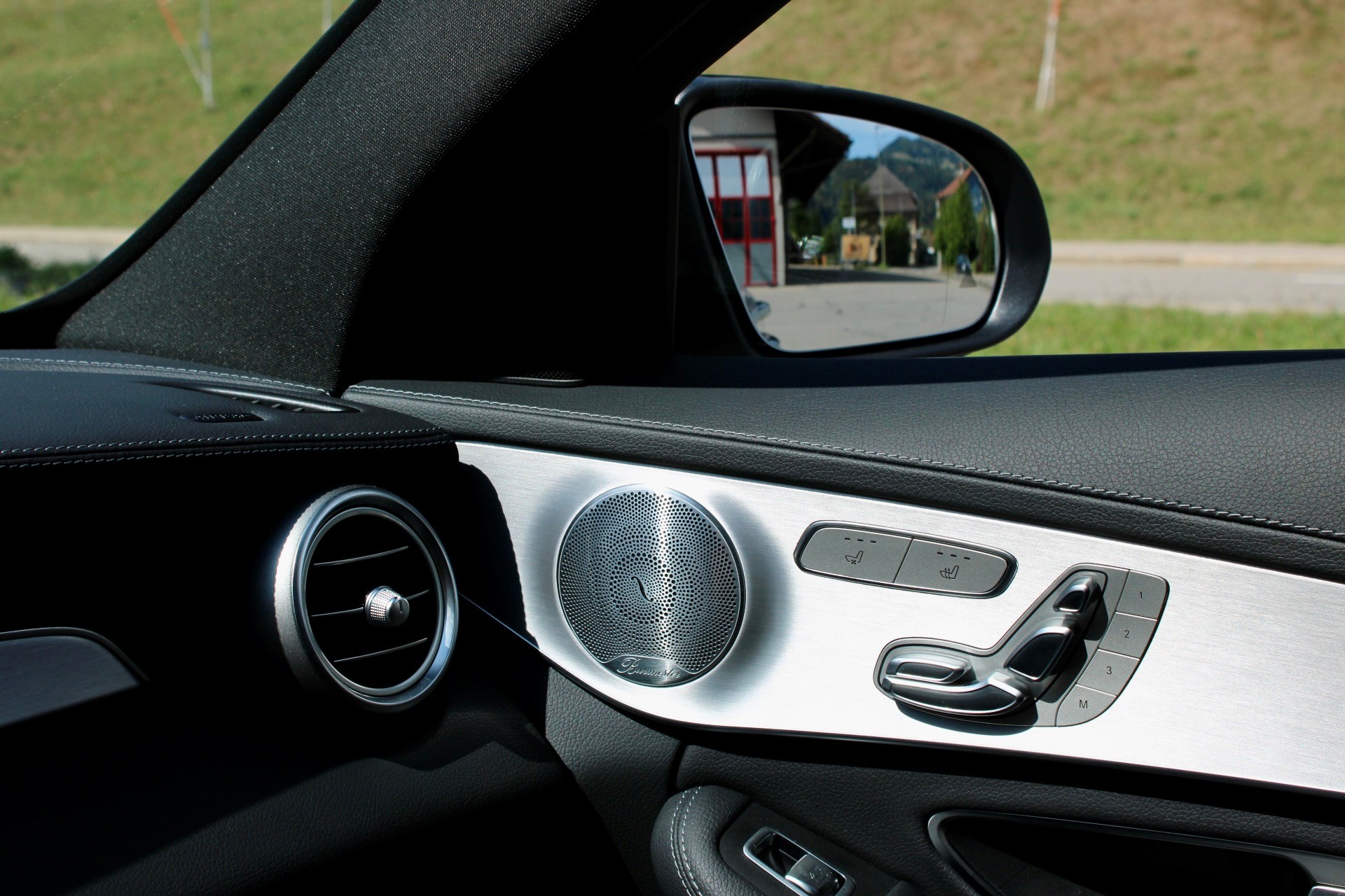 MERCEDES-BENZ C 43 AMG 4Matic 9G-Tronic-image-11