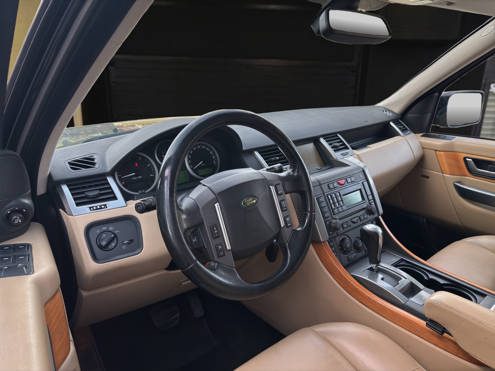 LAND ROVER Range Rover Sport 3.6 Td8 HSE Automatic-image-8
