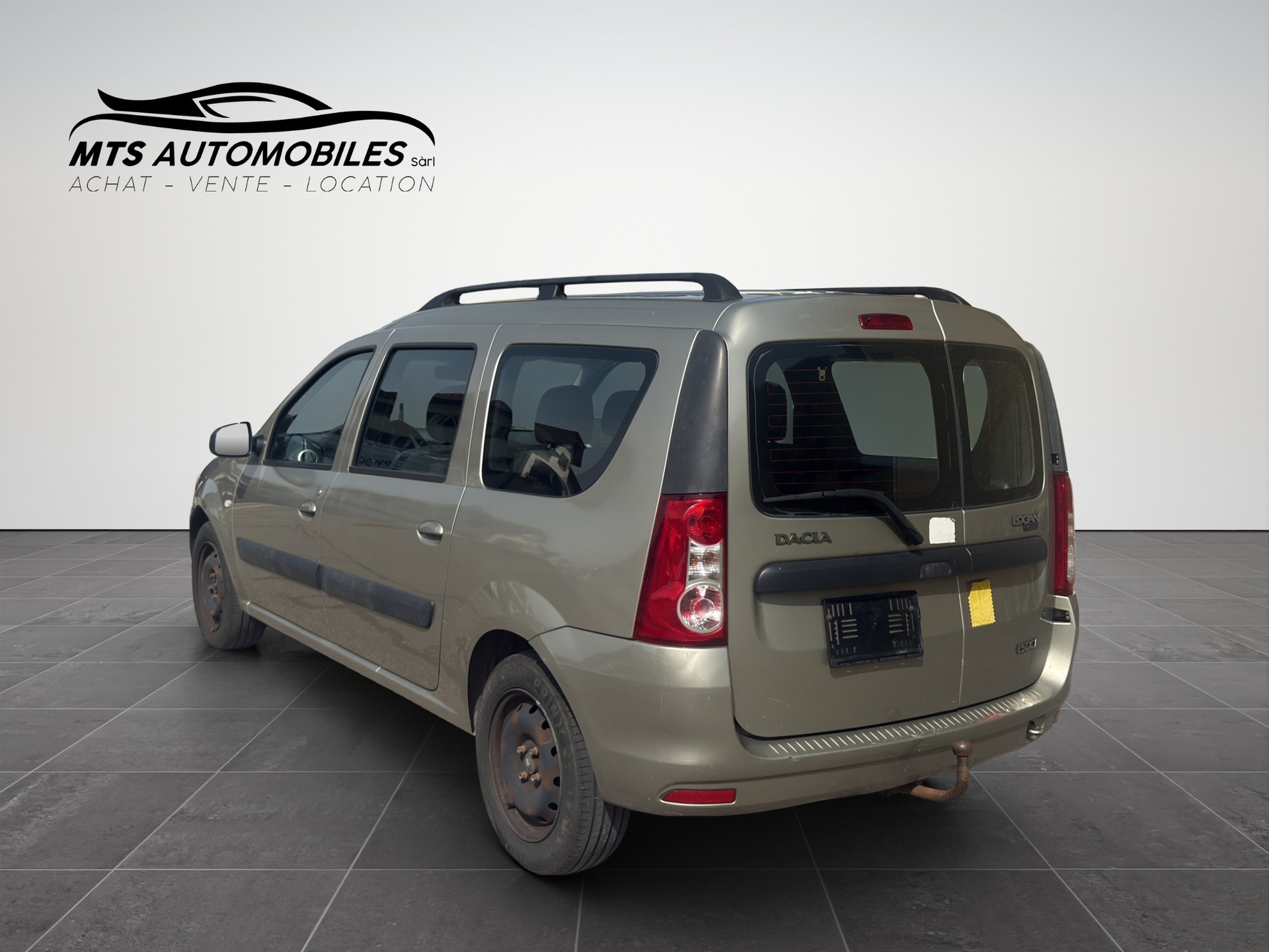DACIA Logan 1.5 dCi Lauréate-image-3