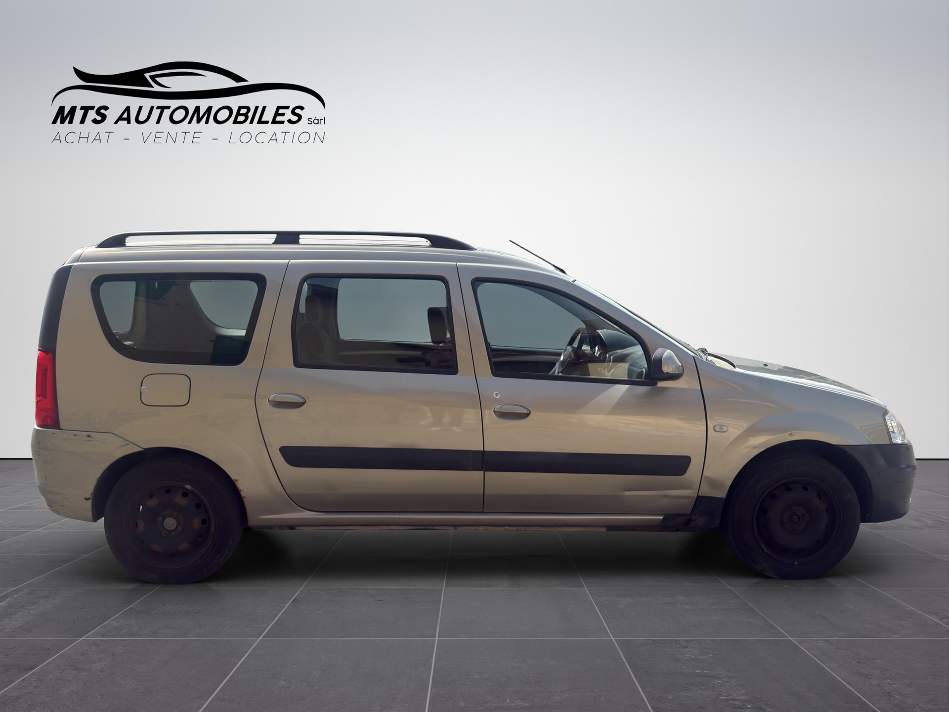 DACIA Logan 1.5 dCi Lauréate-image-6