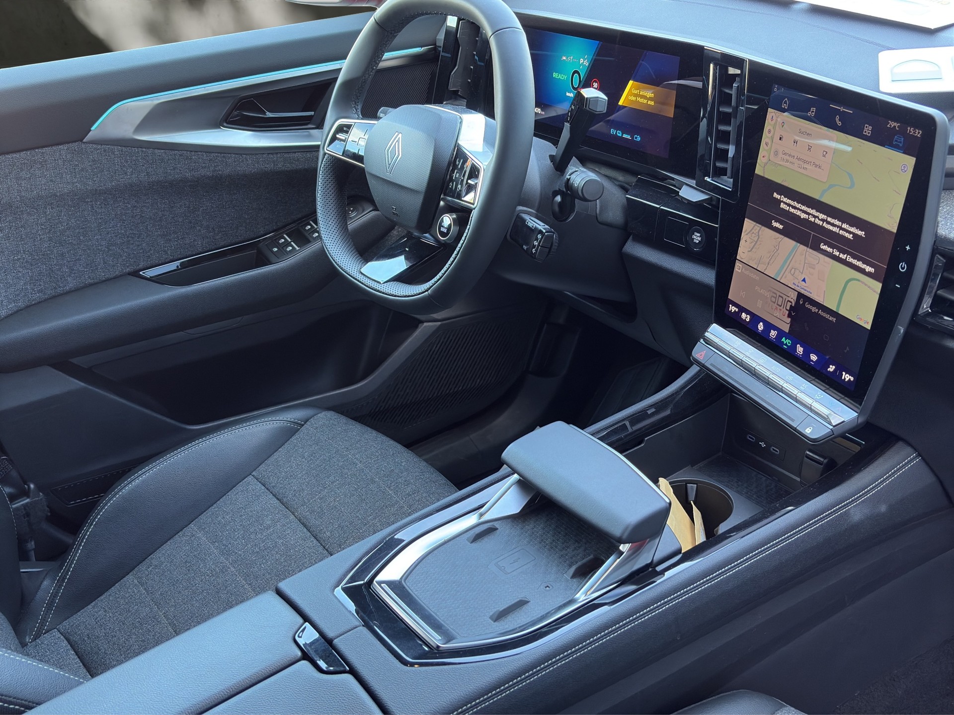 RENAULT Espace 1.2 E-Tech 200 Techno 7-Sitze-image-10