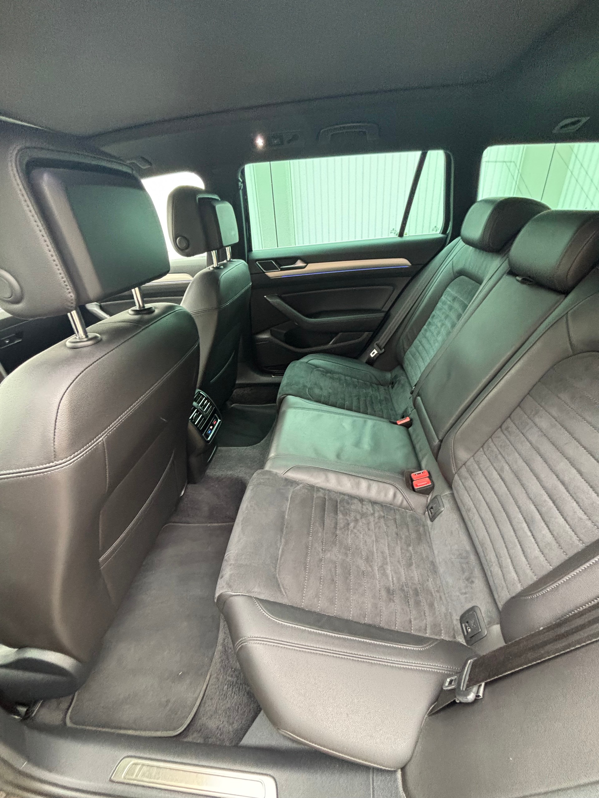 VW Passat Variant 1.4 TSI GTE Hybrid DSG-image-13