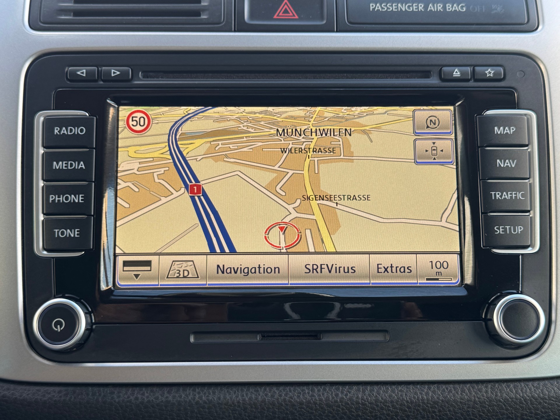 VW Tiguan 2.0 TDI BMT Cup 4Motion DSG-image-9