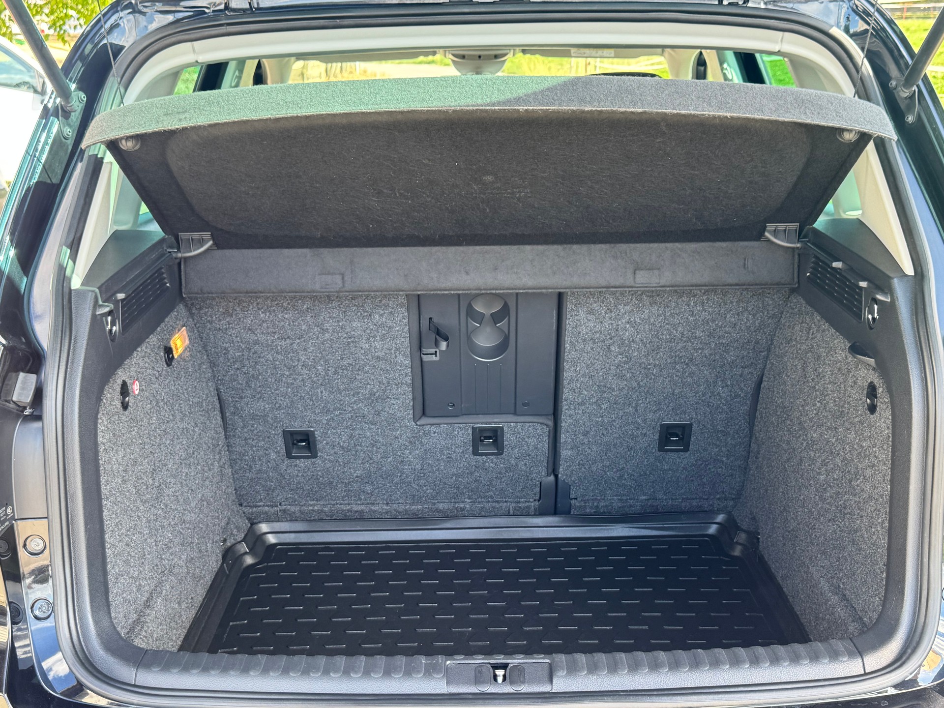 VW Tiguan 2.0 TDI BMT Cup 4Motion DSG-image-15