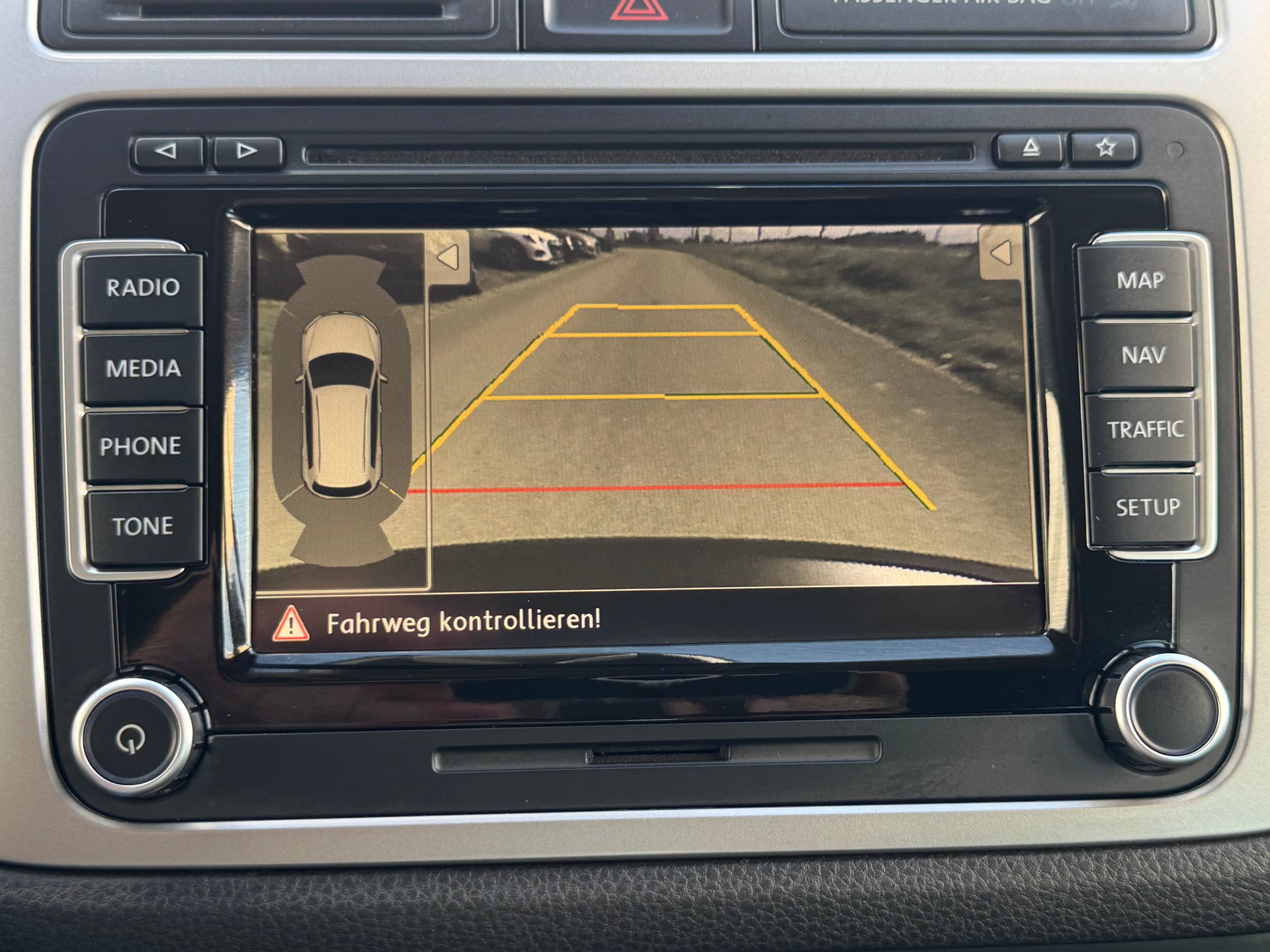 VW Tiguan 2.0 TDI BMT Cup 4Motion DSG-image-10
