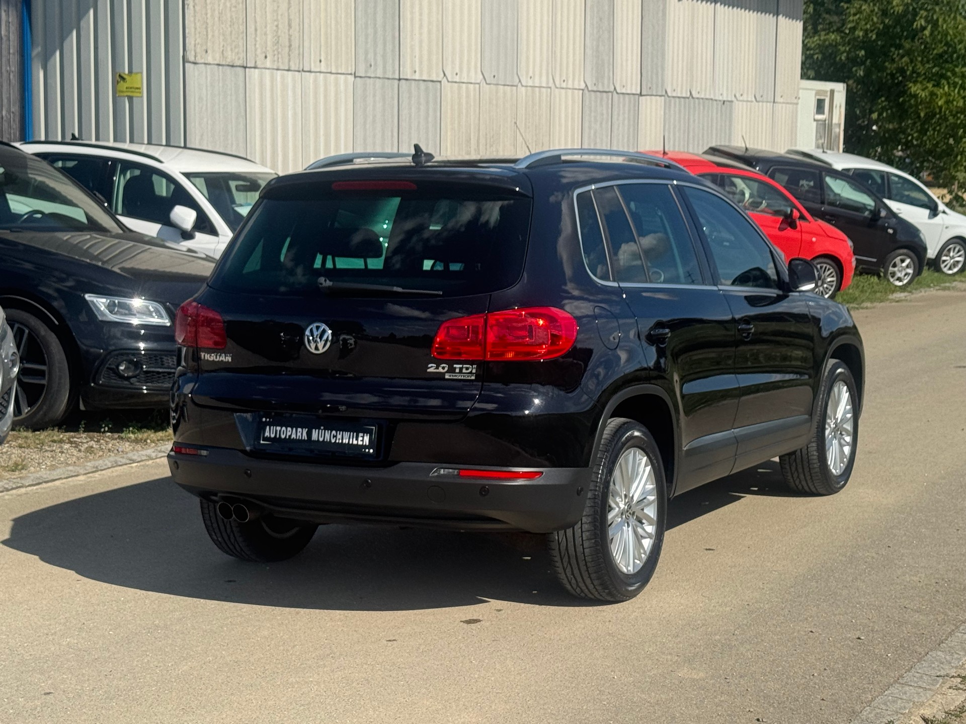 VW Tiguan 2.0 TDI BMT Cup 4Motion DSG-image-2