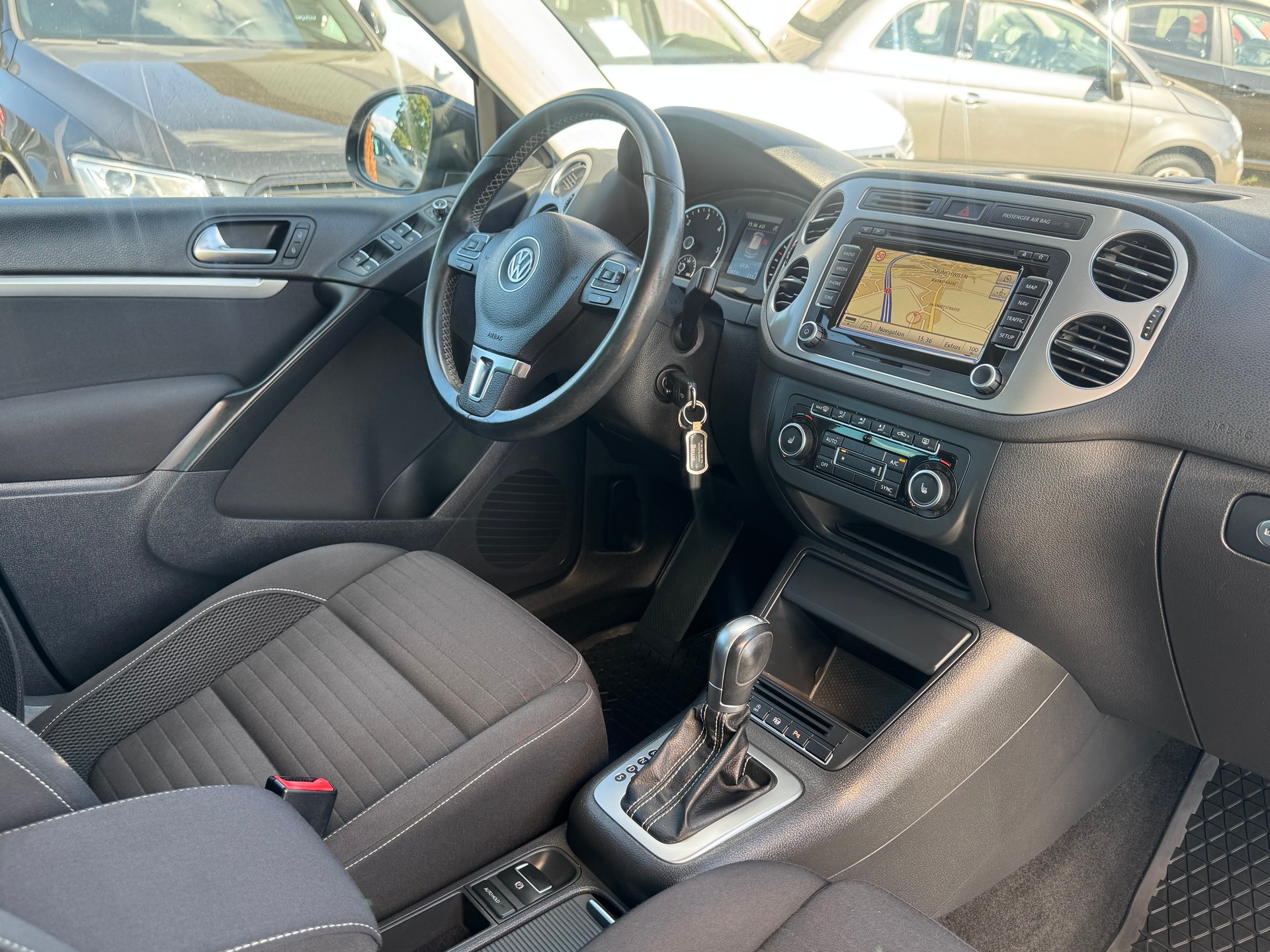 VW Tiguan 2.0 TDI BMT Cup 4Motion DSG-image-6