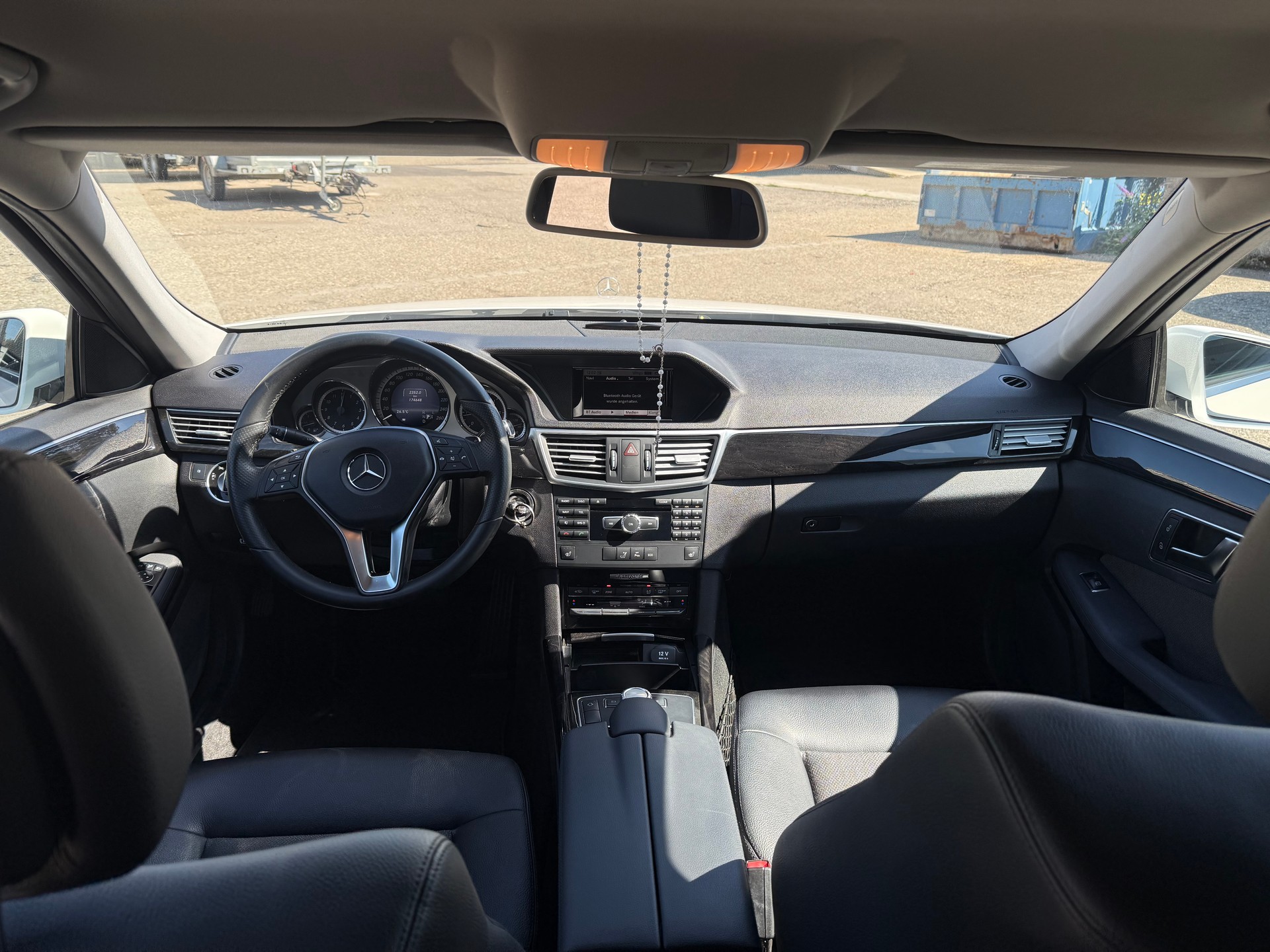 MERCEDES-BENZ E 250 CDI BlueEff. Avantgarde 4Matic 7G-Tronic-image-9