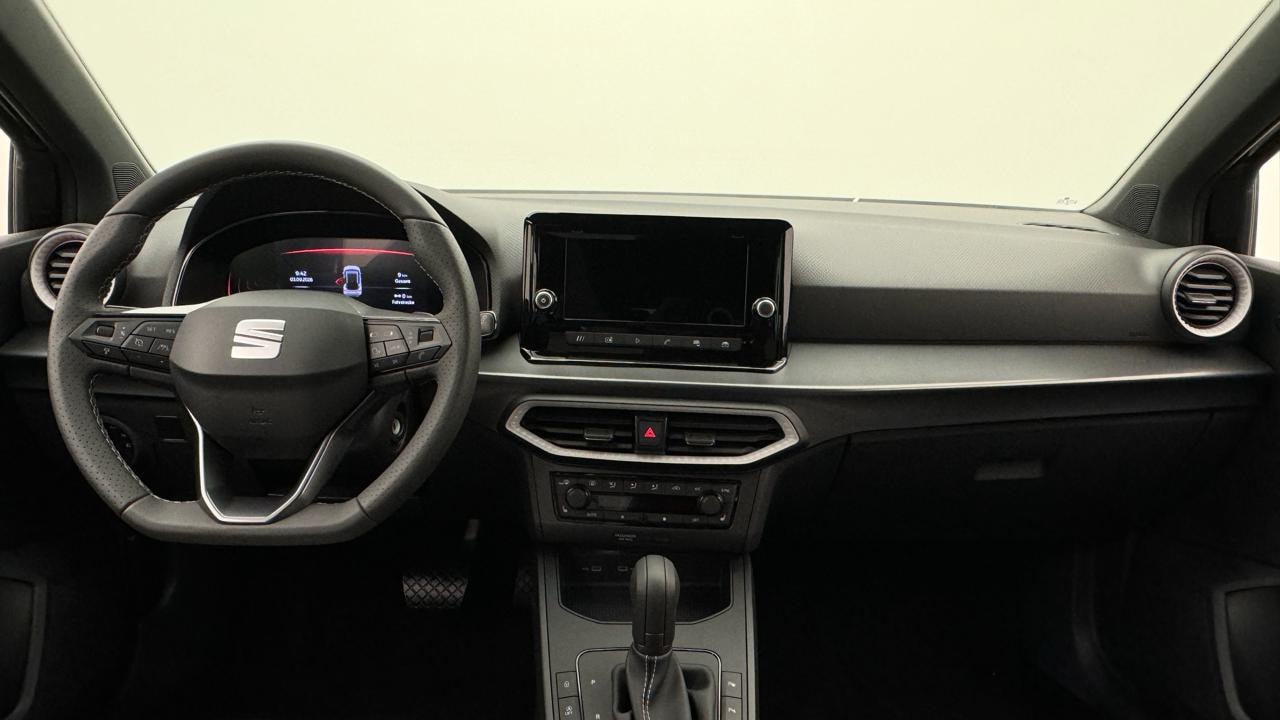 SEAT Arona 1.5 Eco TSI FR DSG-image-5