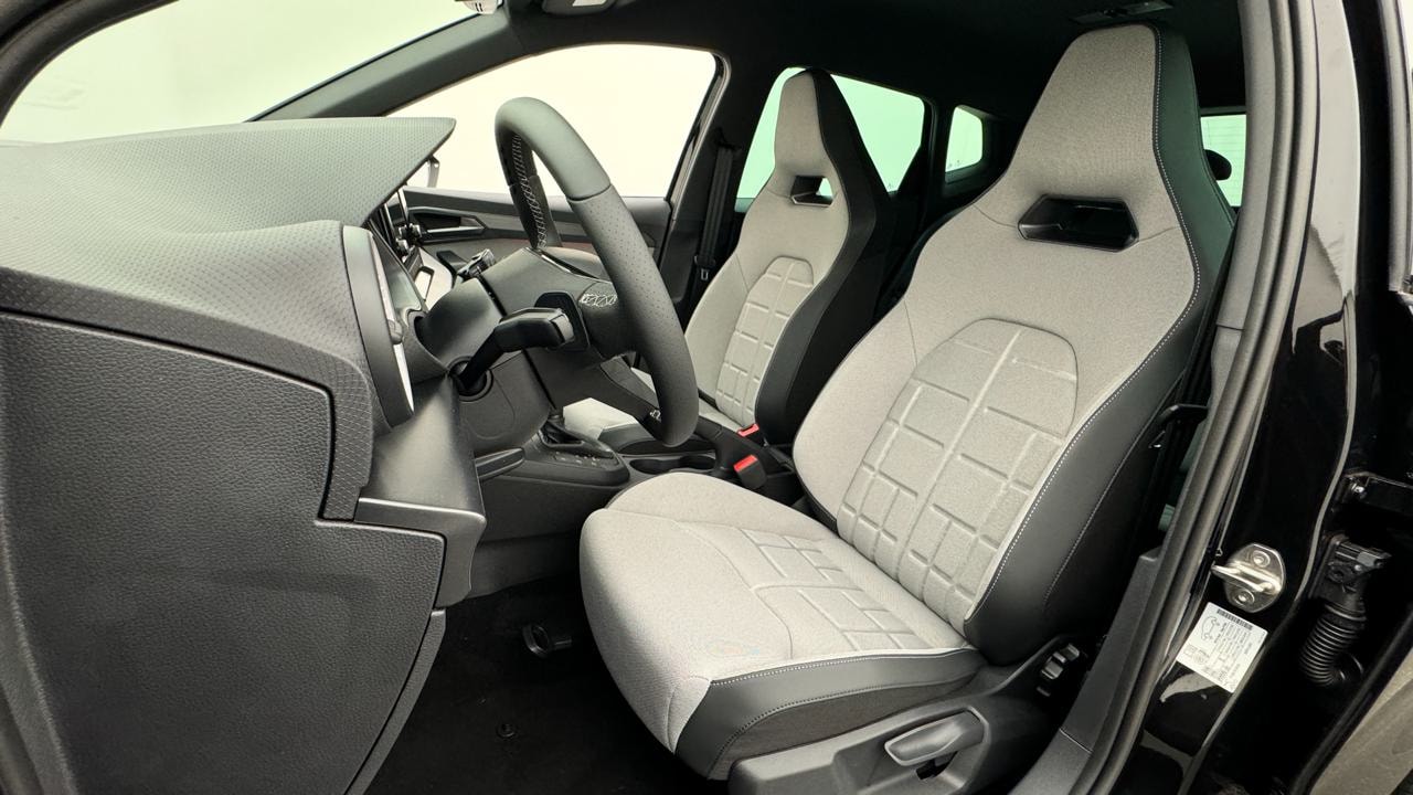 SEAT Arona 1.5 Eco TSI FR DSG-image-4
