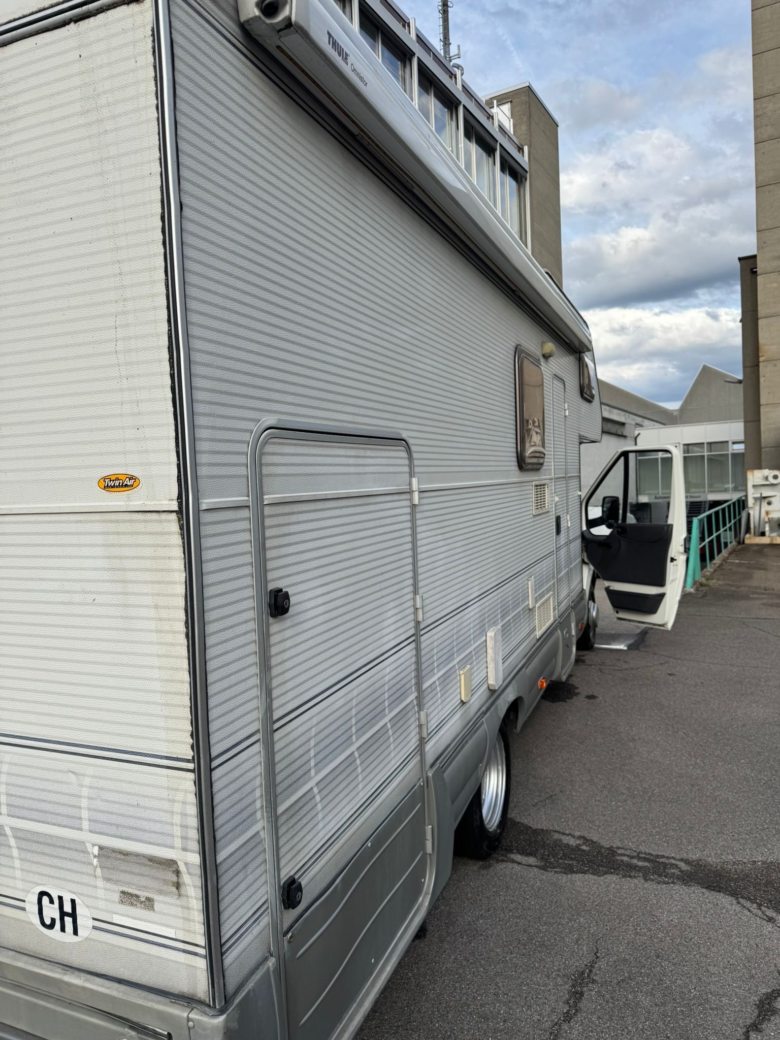 FORD Wohnwagen Ford transit 350-image-4