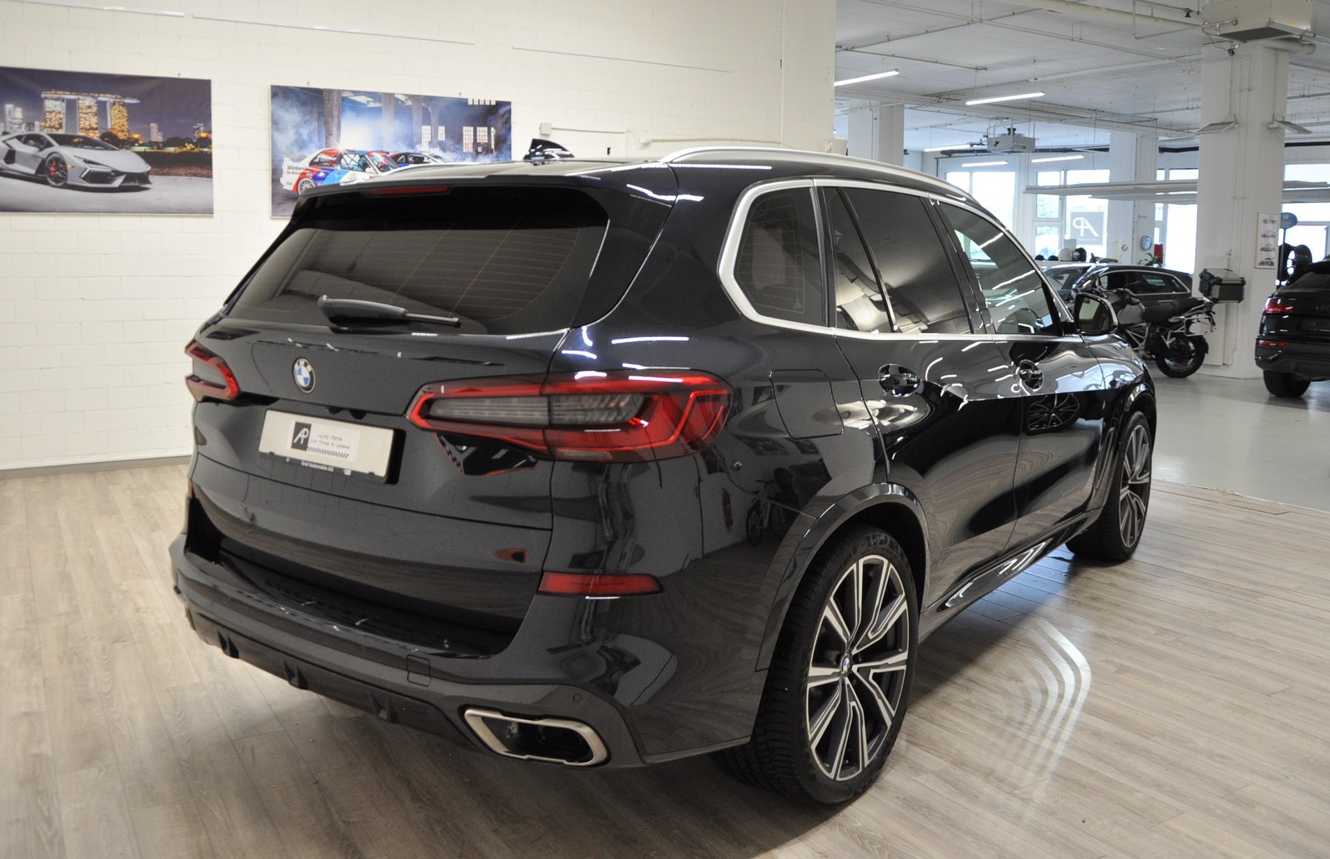 BMW X5 xDrive M50d Steptronic-image-3