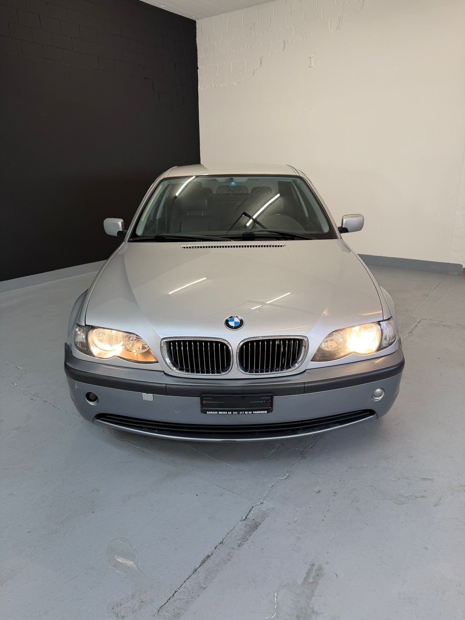 BMW 325i ***CH-Fahrzeug*** mit Sitzheizung-image-1
