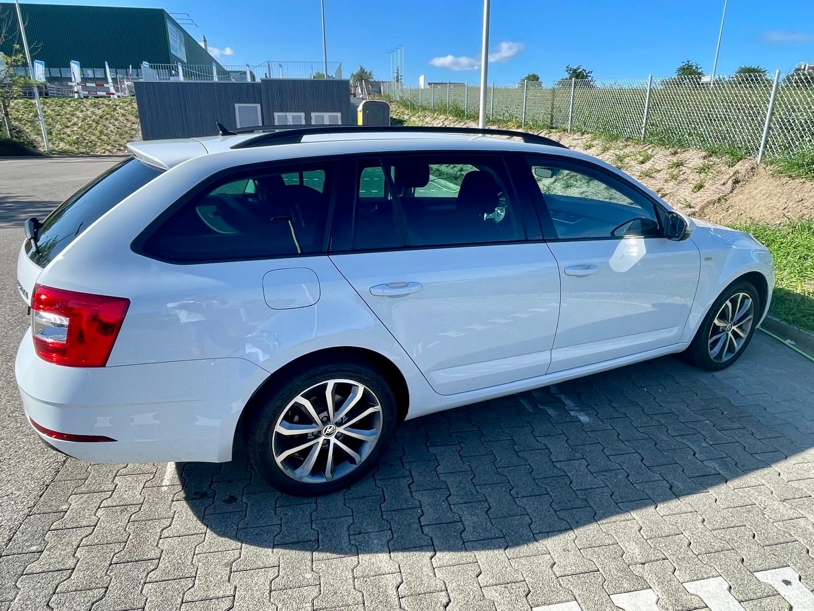 SKODA 2.0 TDI 184 Soleil 4x4 DSG-image-4