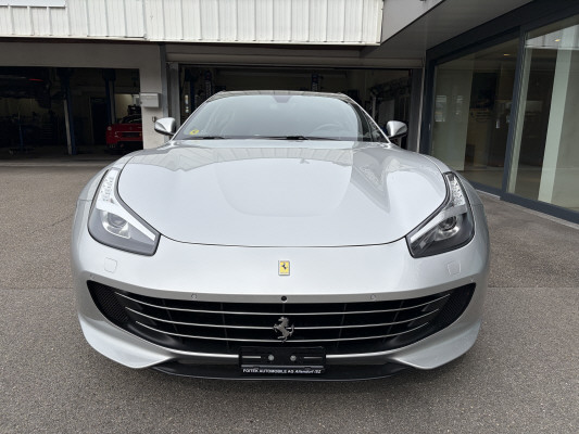 FERRARI GTC 4 Lusso-image-13