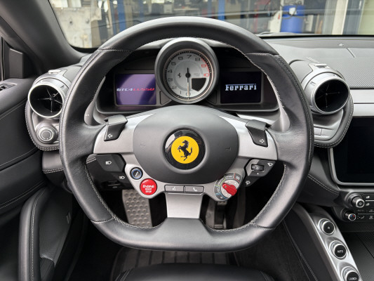 FERRARI GTC 4 Lusso-image-9
