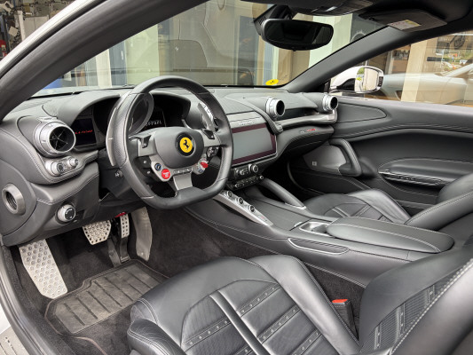 FERRARI GTC 4 Lusso-image-7