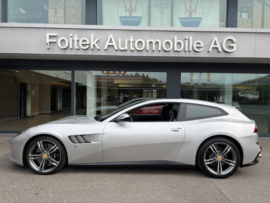 FERRARI GTC 4 Lusso-image-3